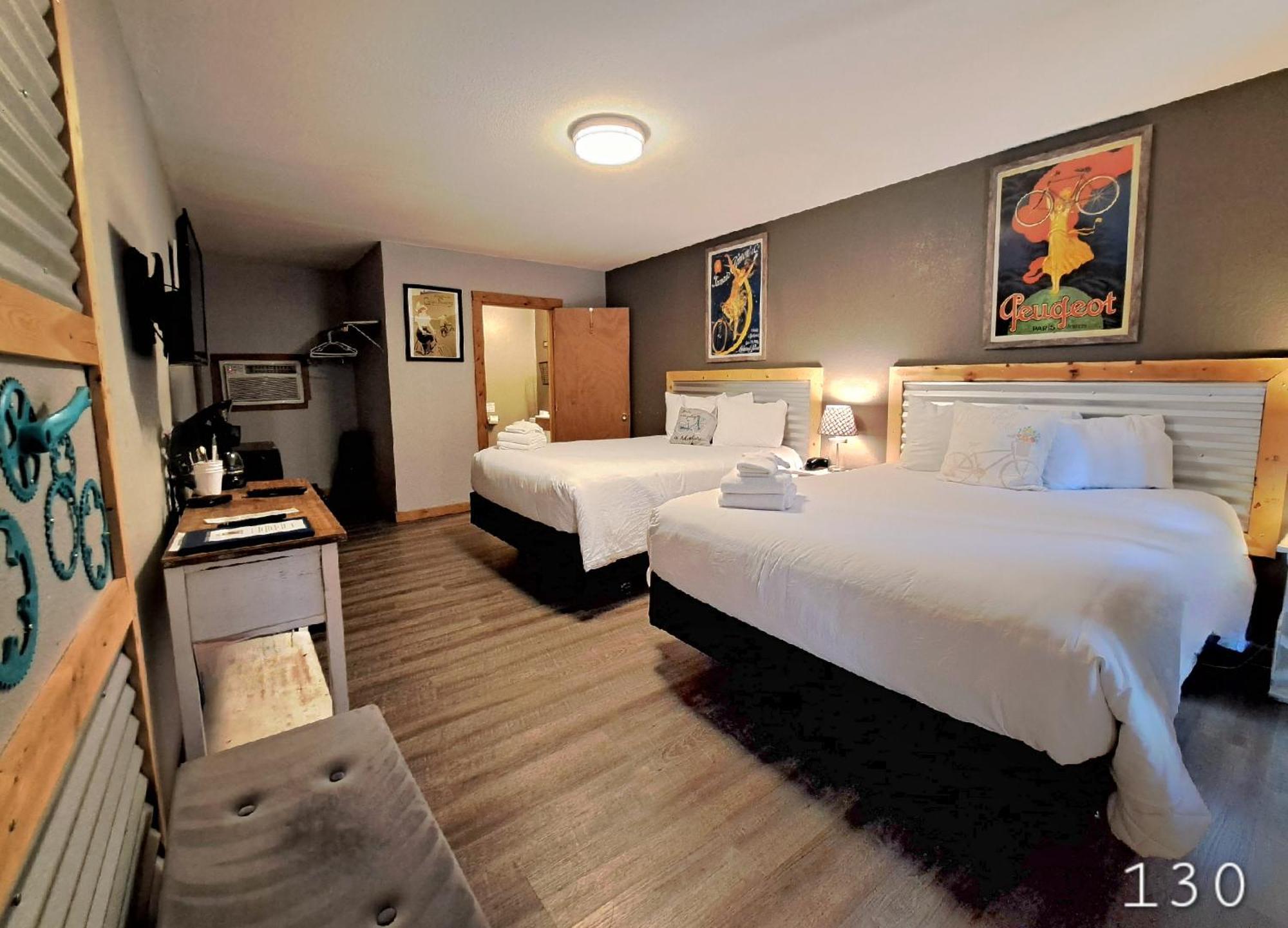 Superior Queen Room Two Queen Beds