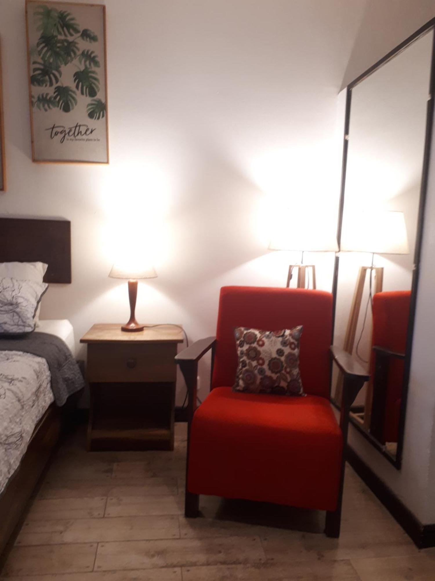 Suite 1