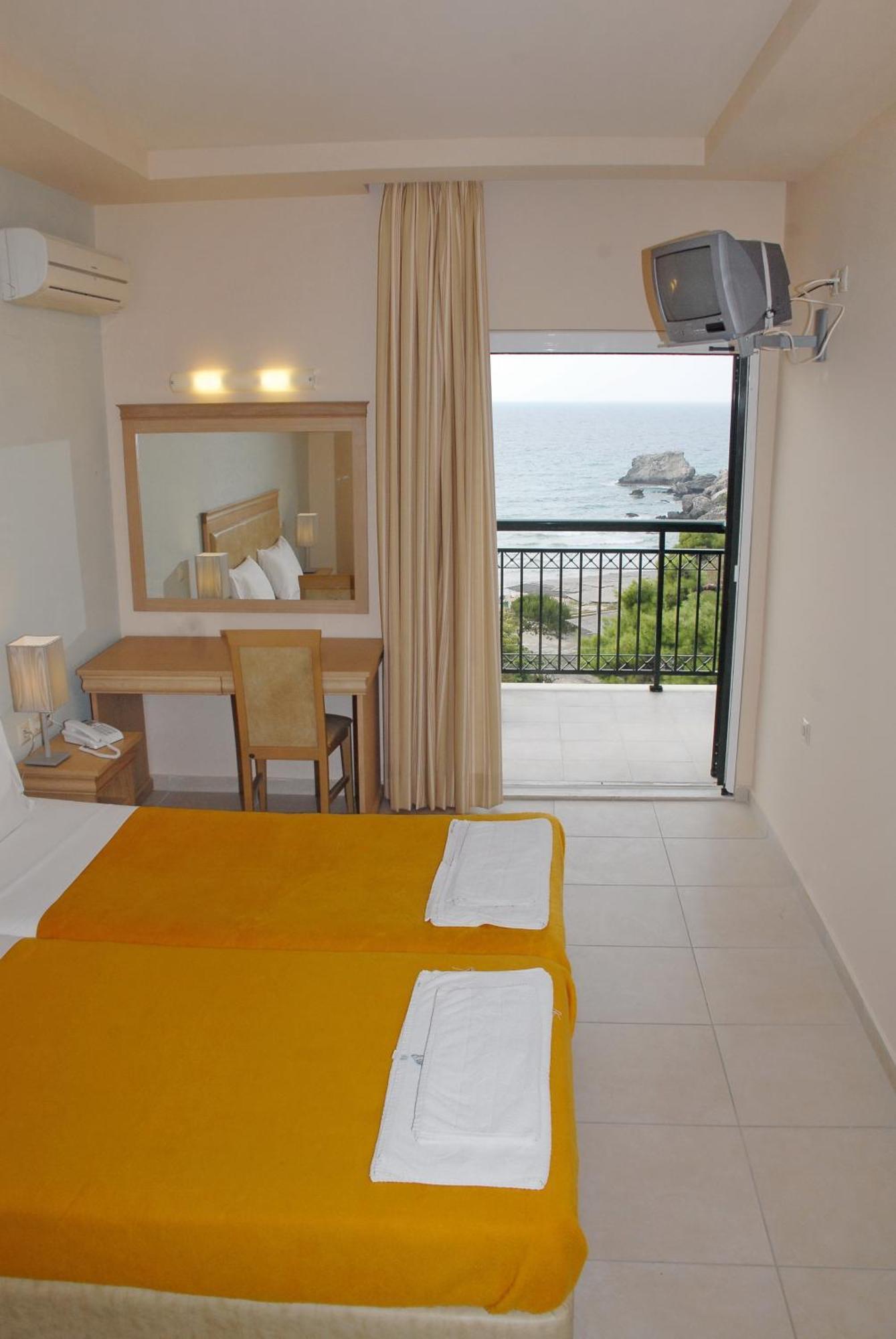 Double or Twin Room Ground Floor
