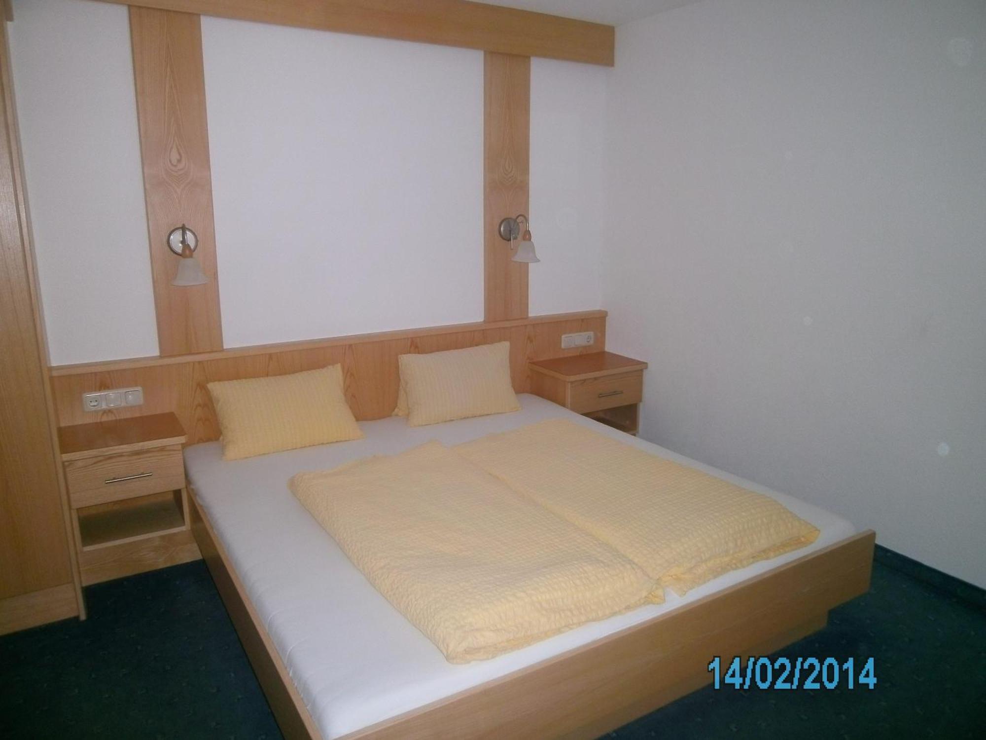 Superior One-Bedroom Apartment