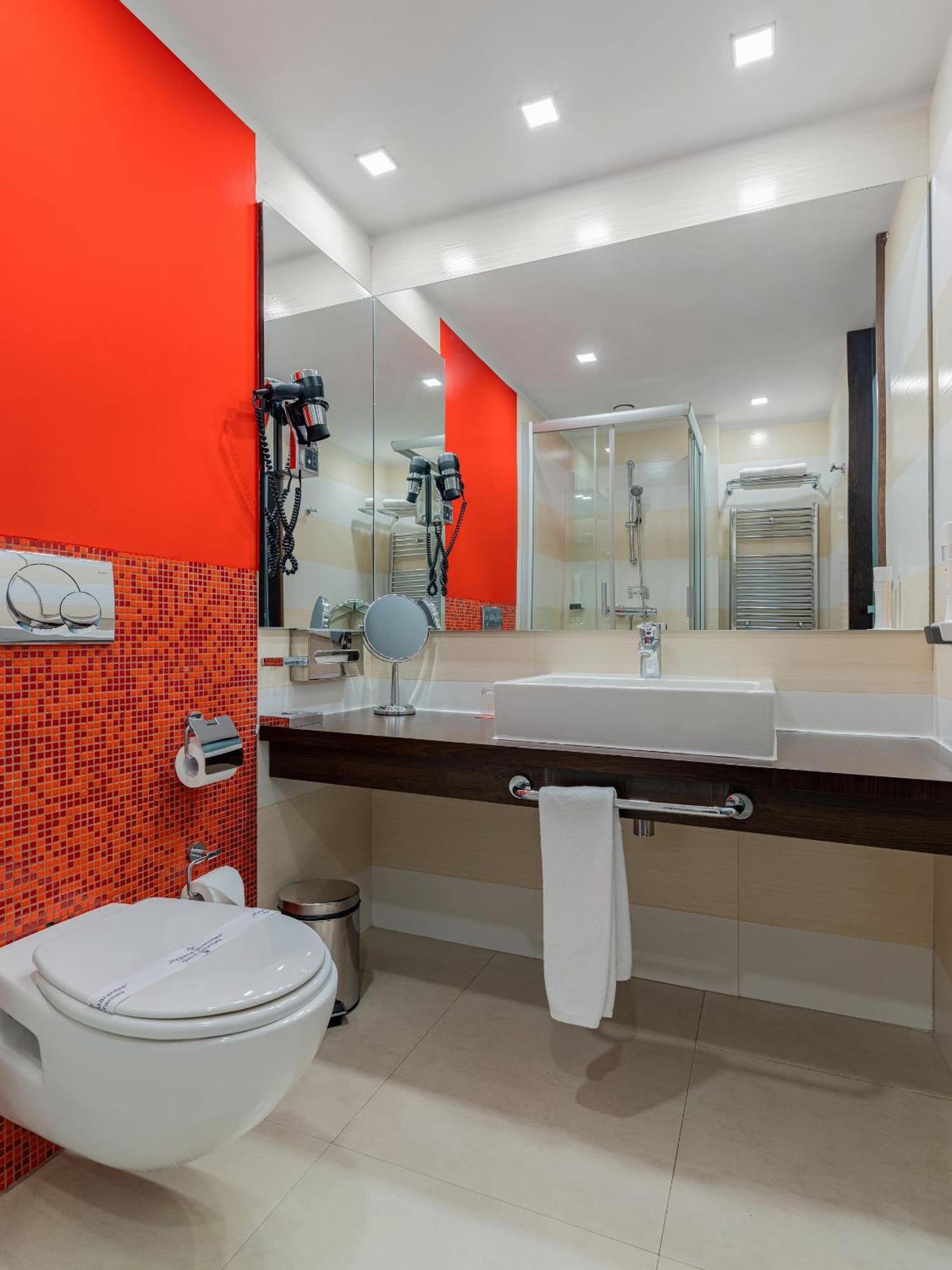 Single Standard Room