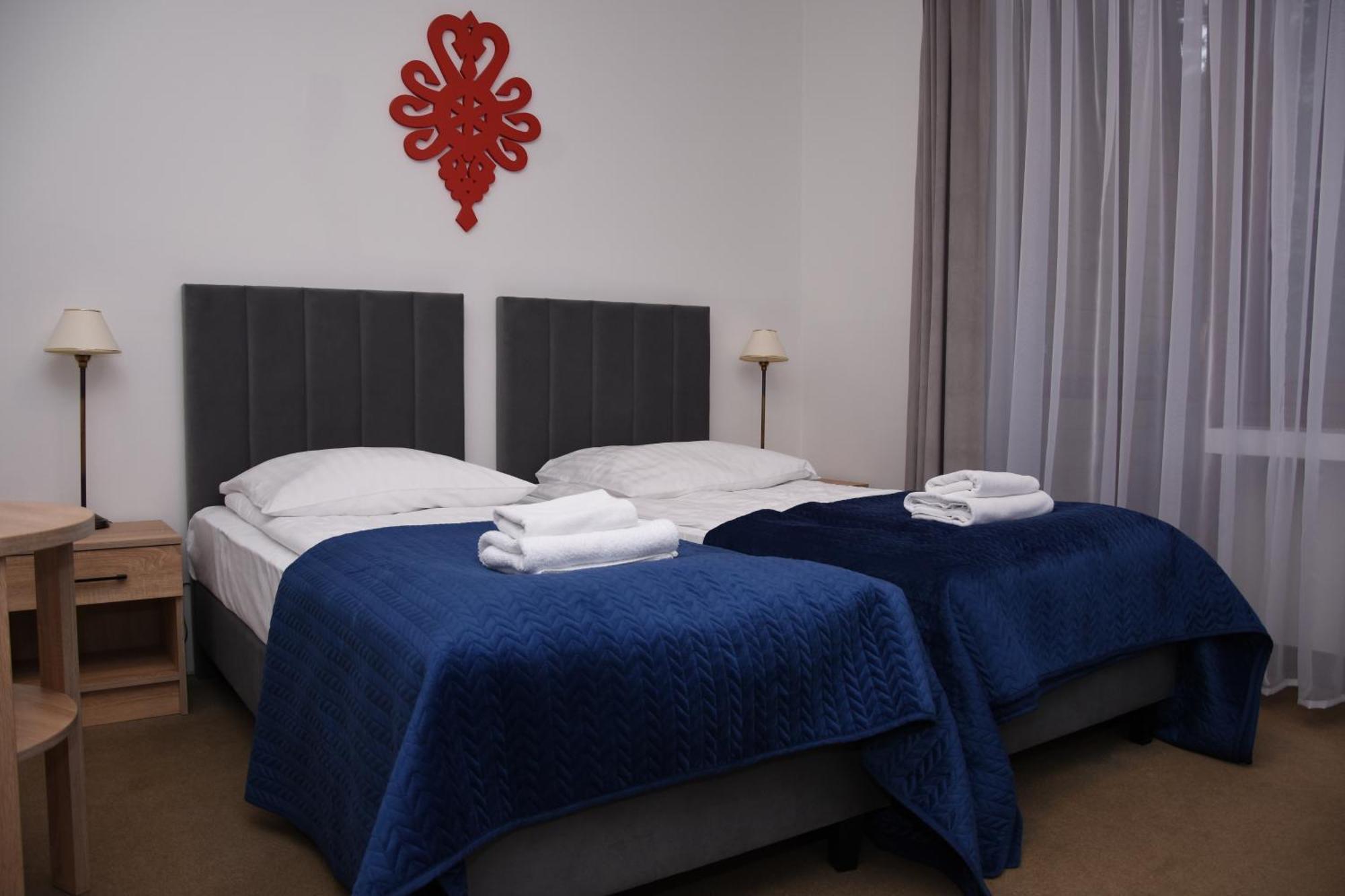 Standard Twin Room,1590344849:JPEG
