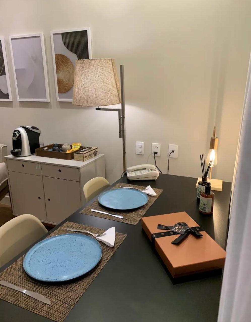 Deluxe Queen Suite