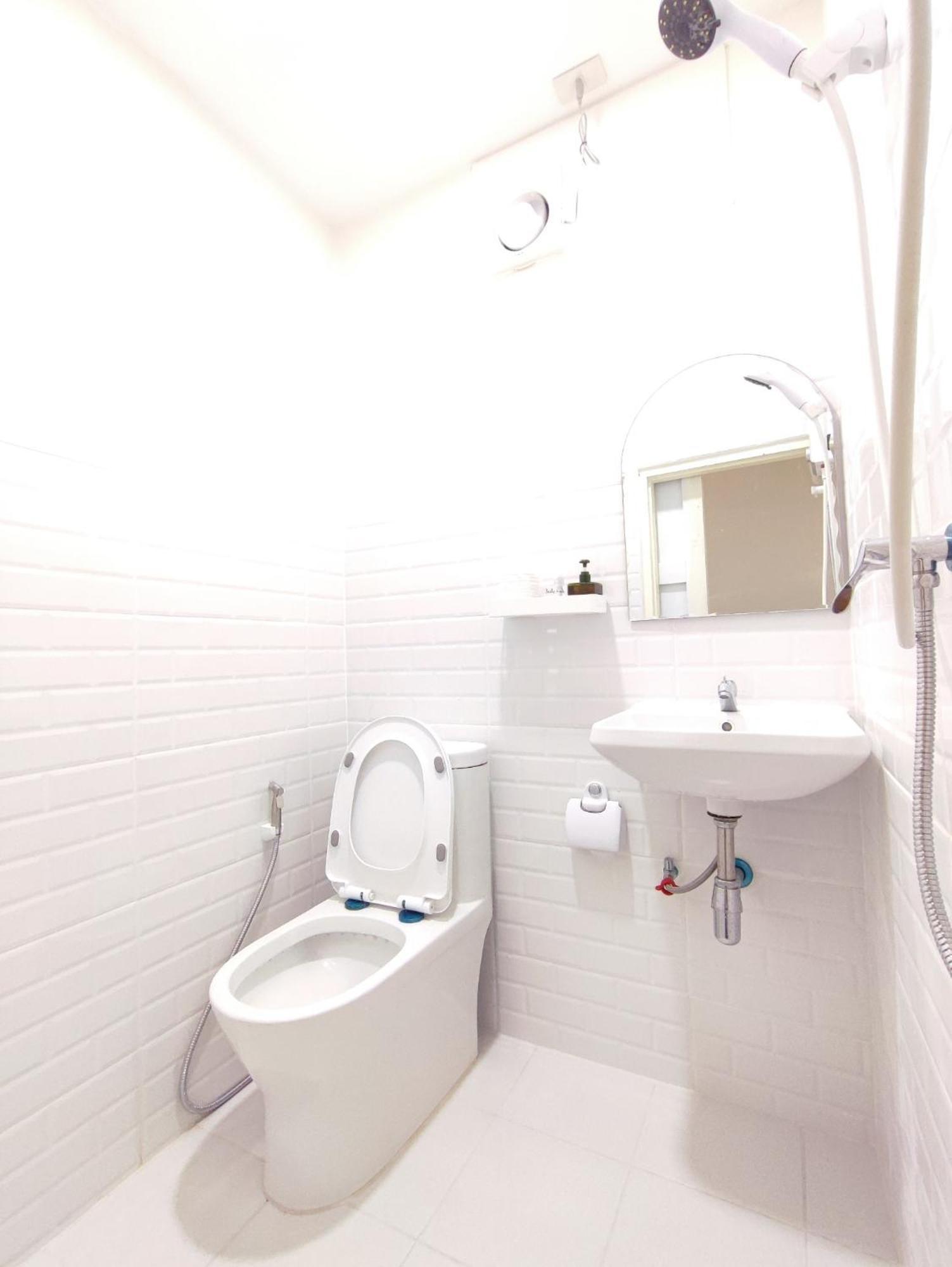 Small Single Room
