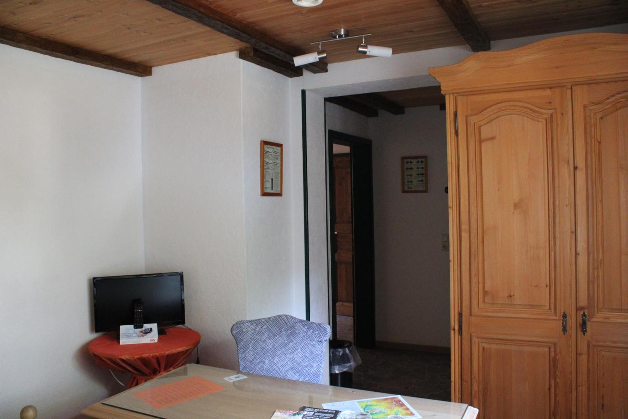 Double Room Private Bathroom