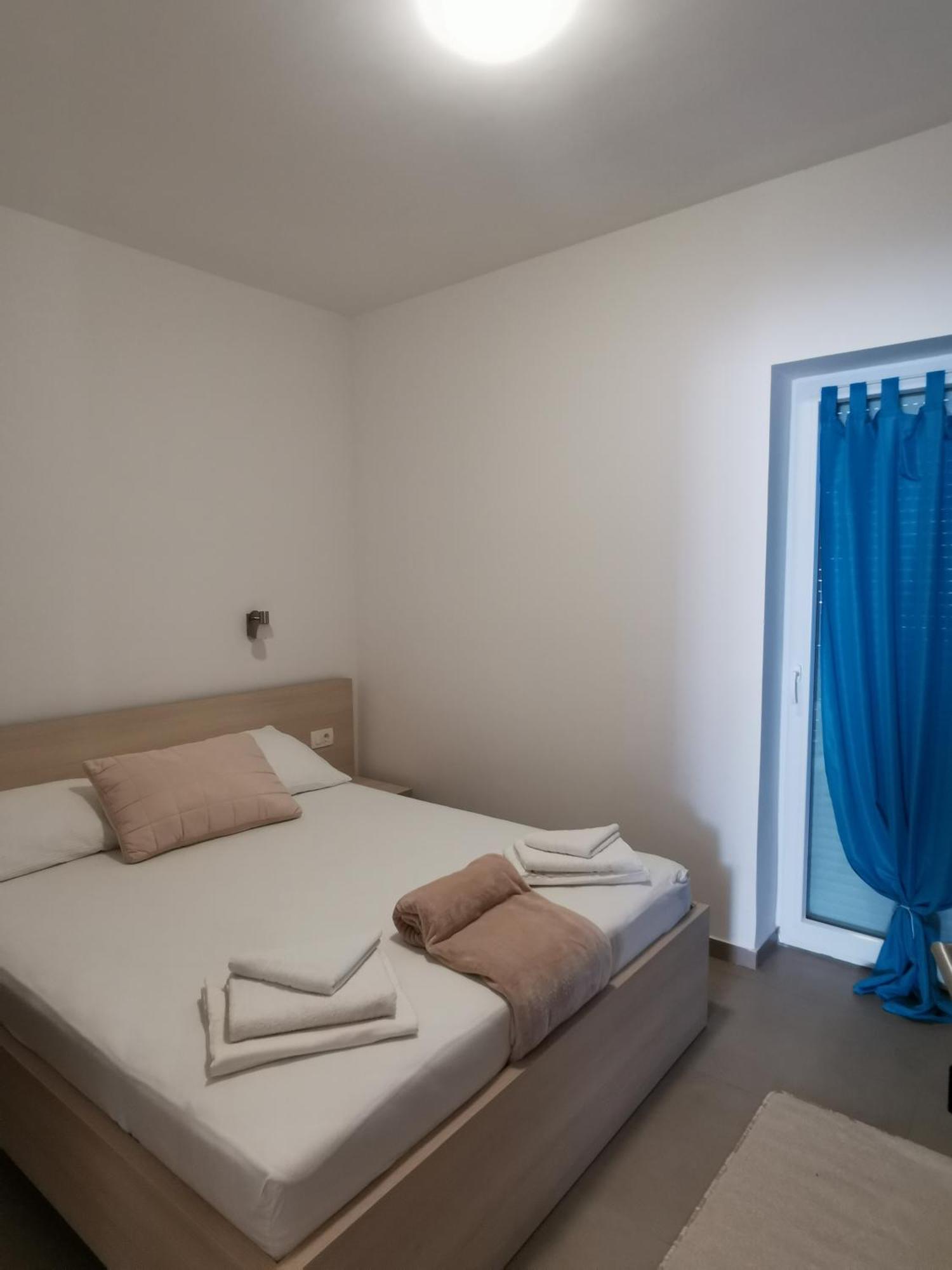 Standard King Room,1594648379:JPEG