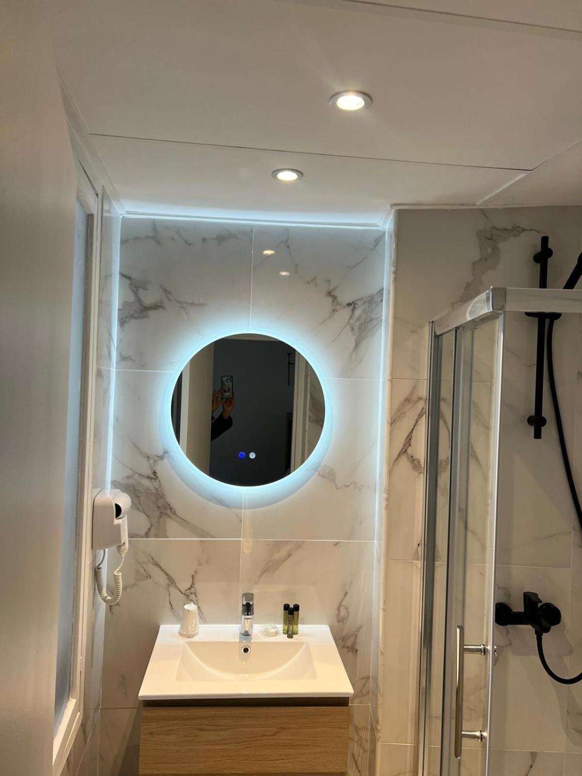 Double Room,1594681833:JPEG