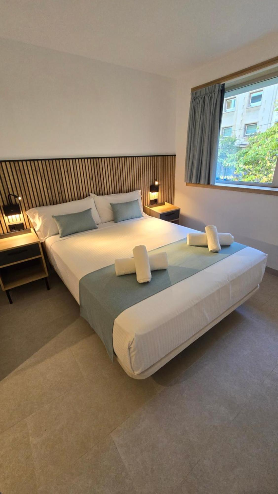 Double Room,1595351402:JPEG