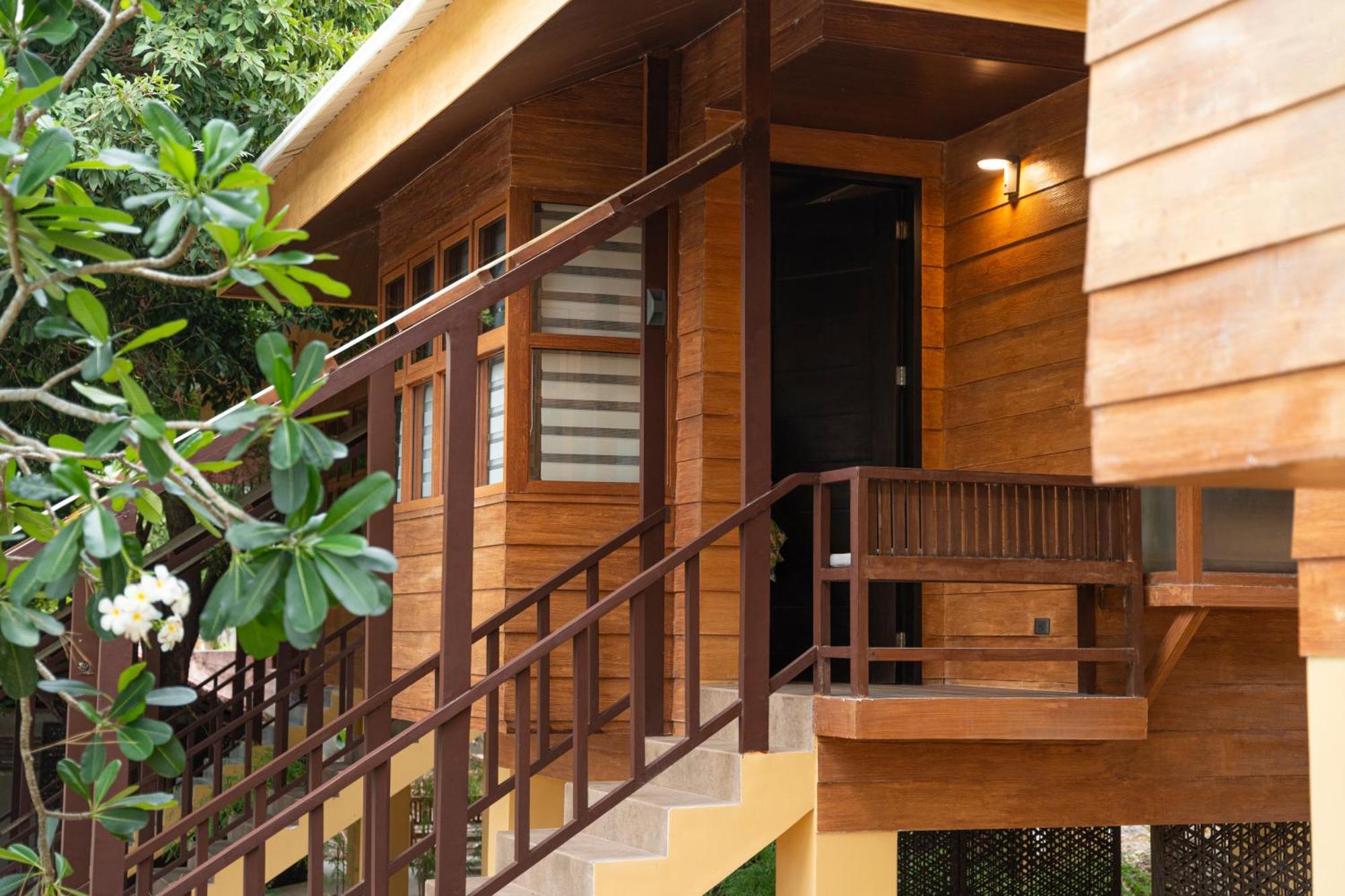 Casita Twin,1595497596:JPEG