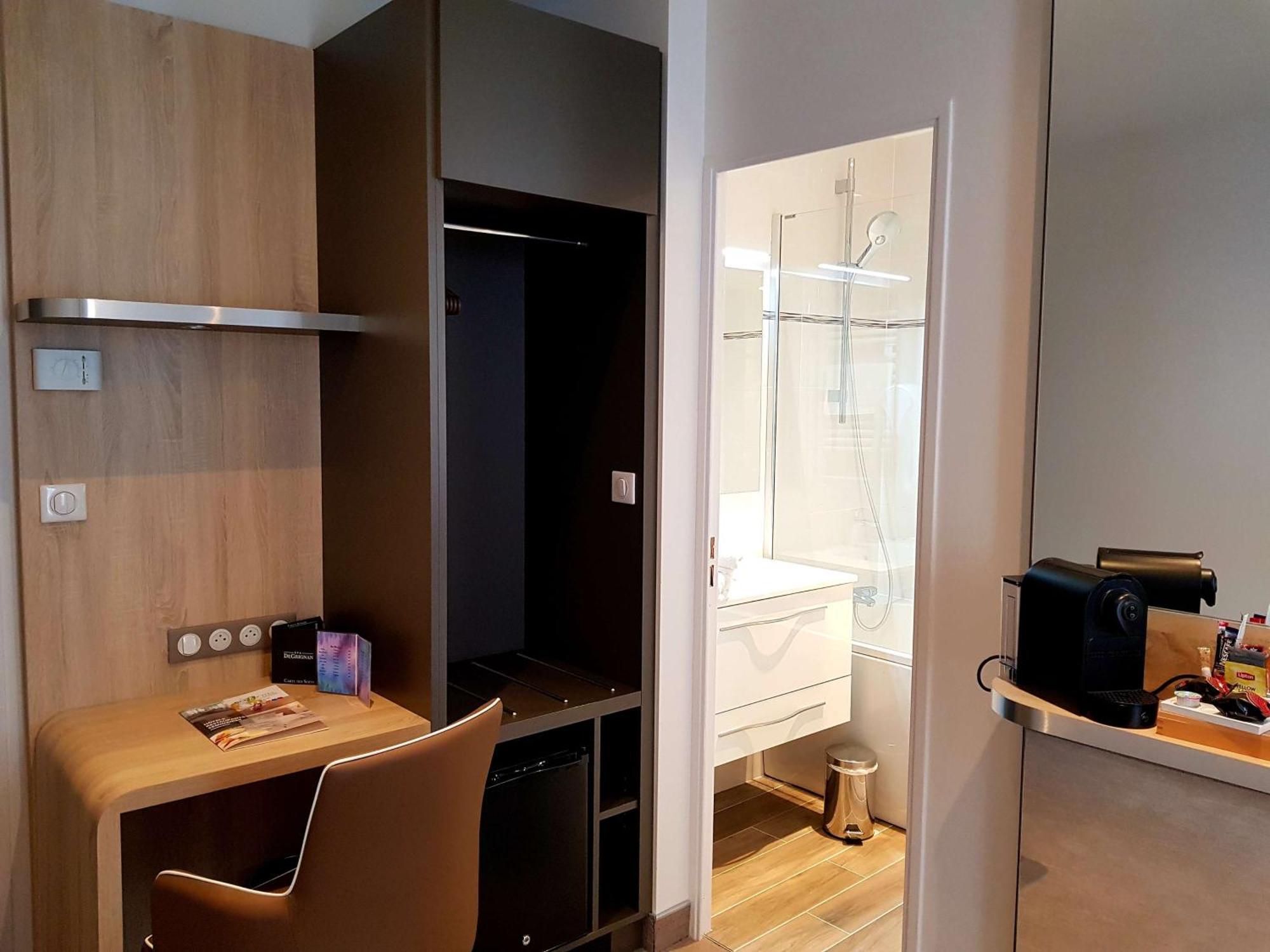 Premium Double Room,1609718756:JPEG