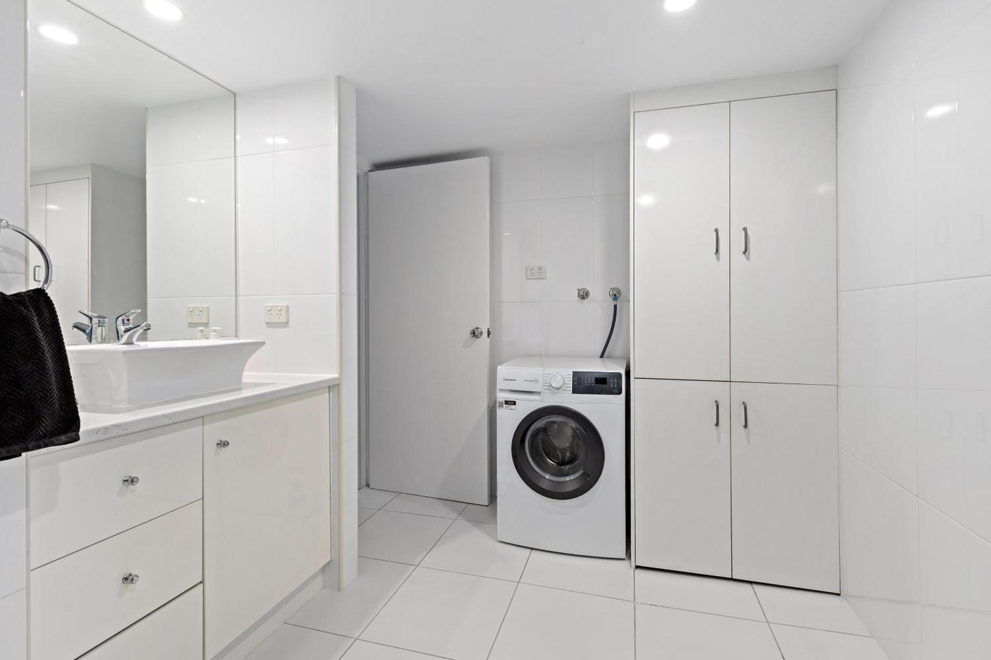 One Bedroom Courtyard Standard