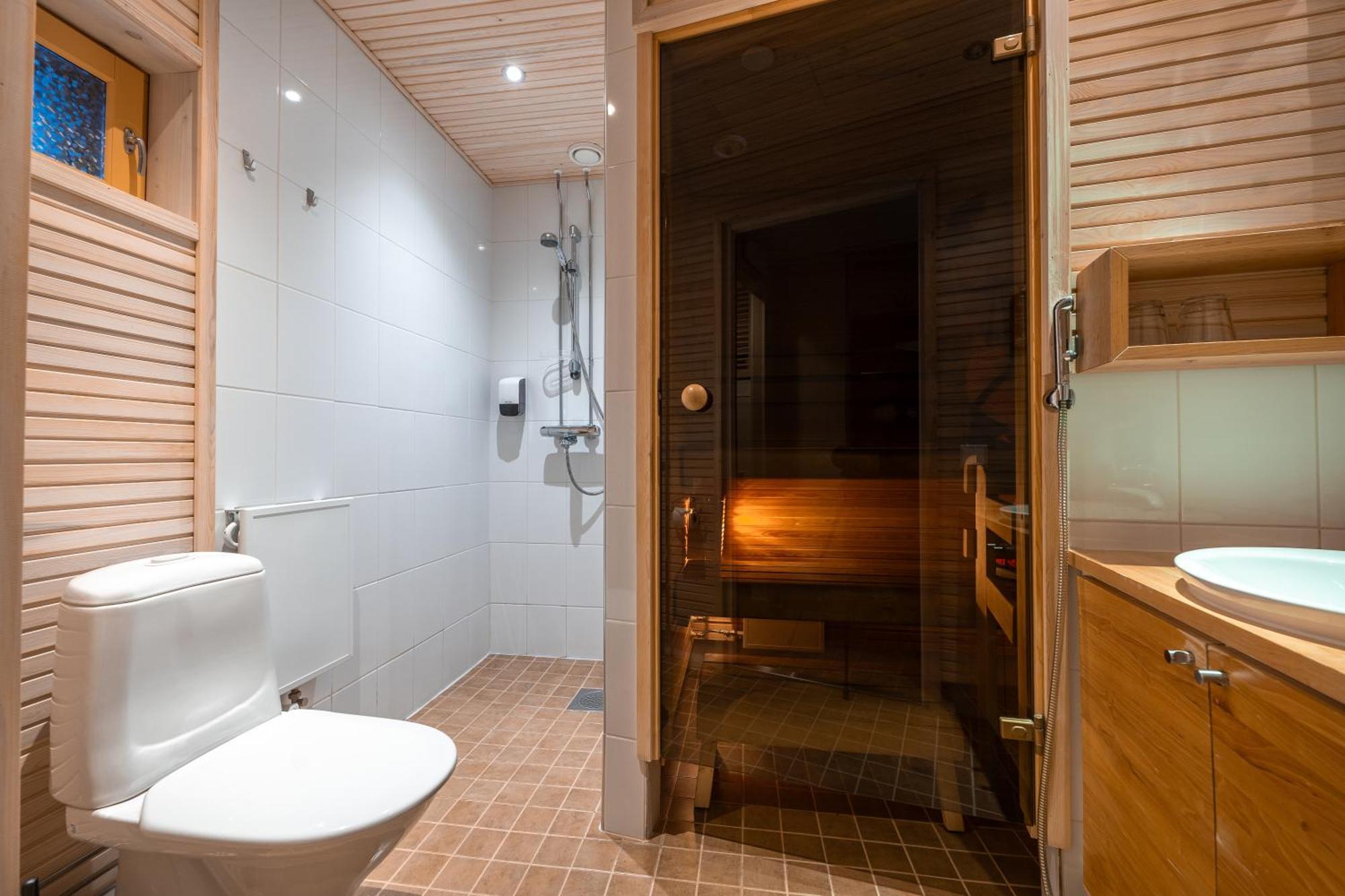 Superior Sauna Room