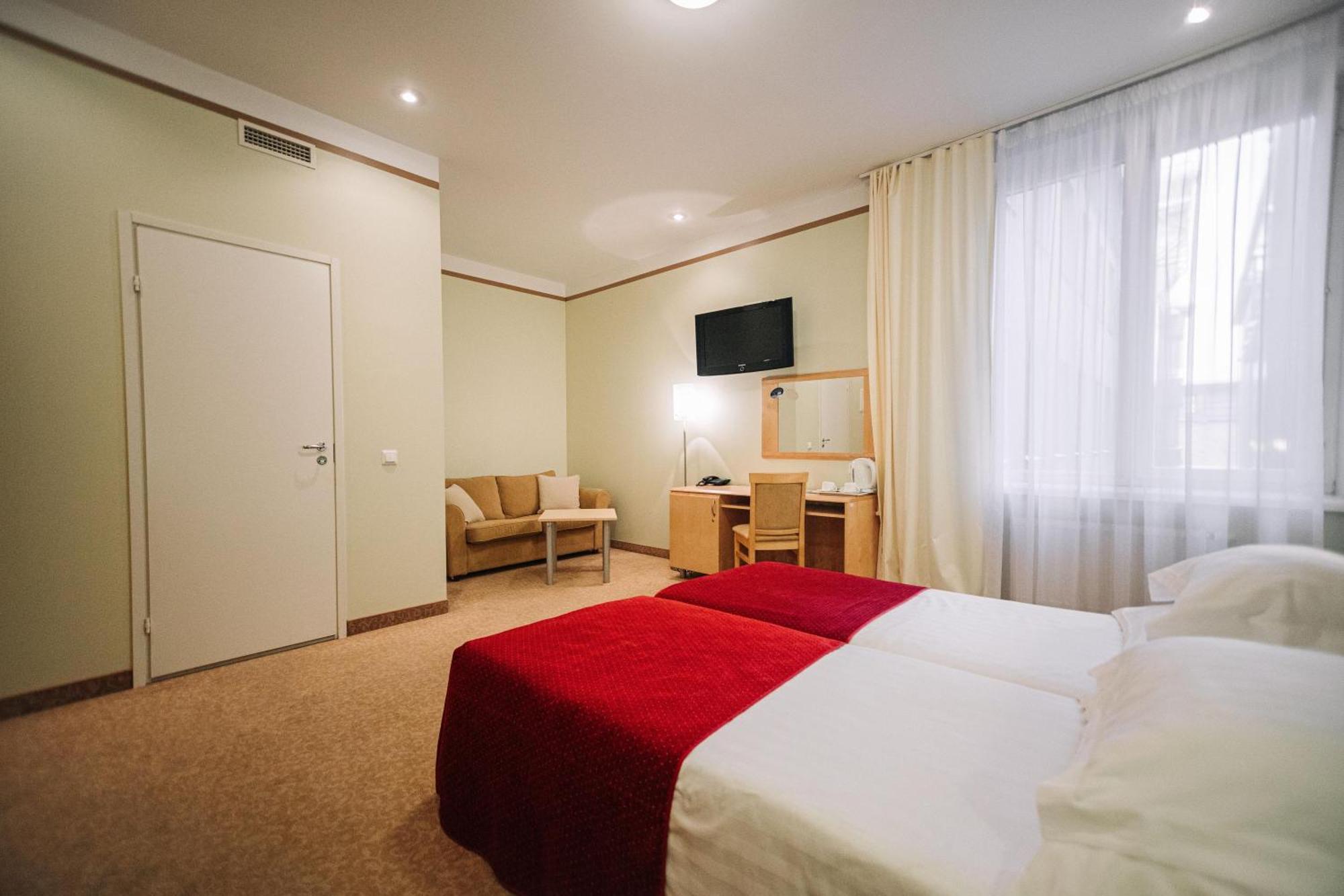 Superior Double or Twin Room Sauna