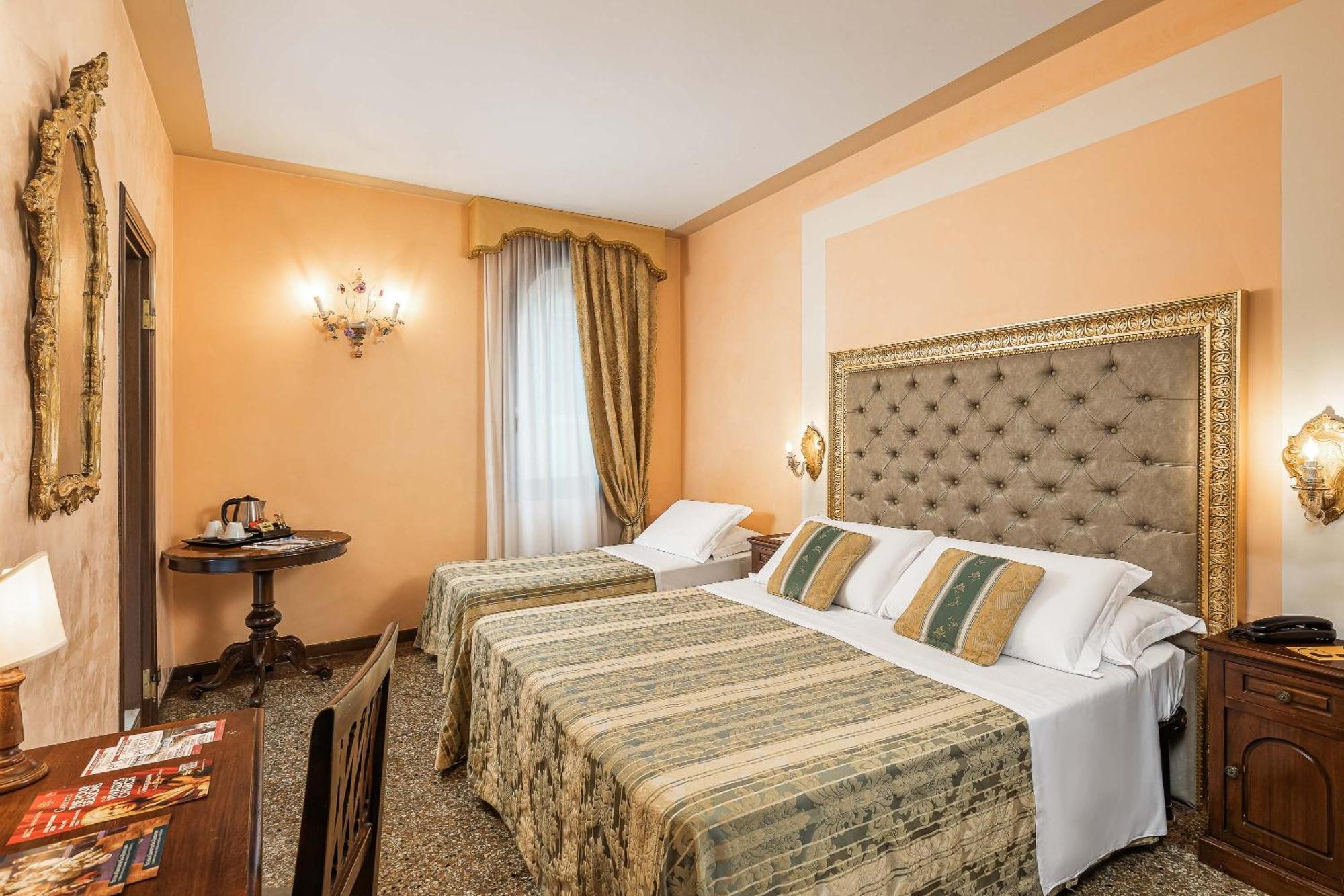 Quarto Triplo Superior