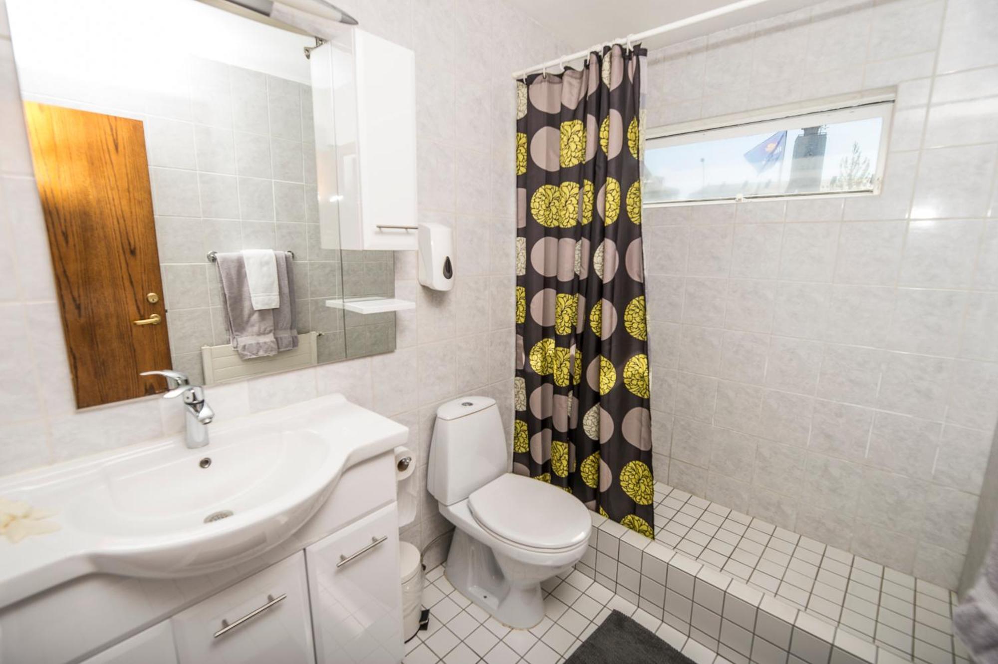 Two-Bedroom Apartment,1604073307:JPEG