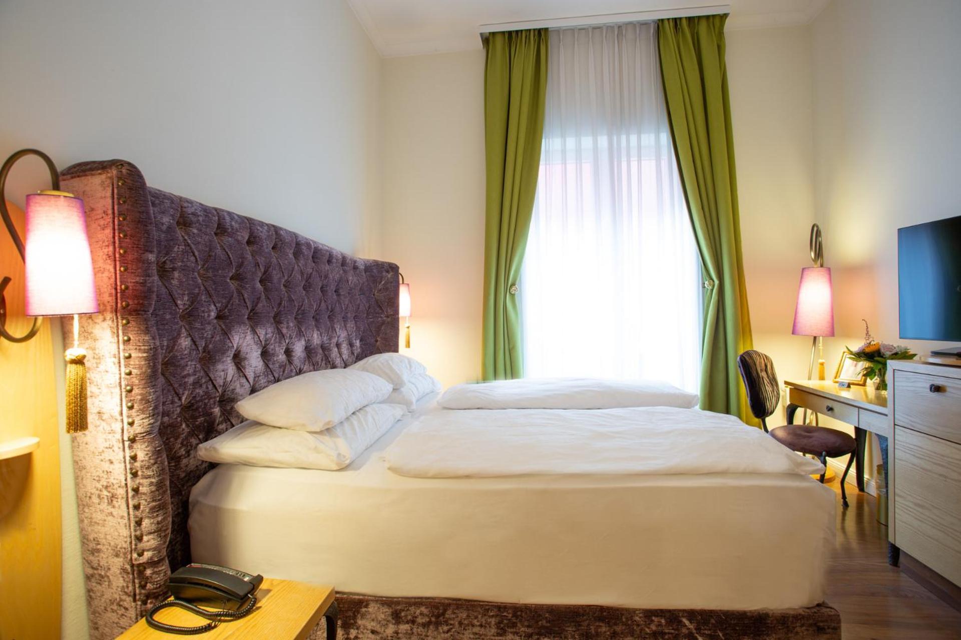 Deluxe Double Room,1604073642:JPEG