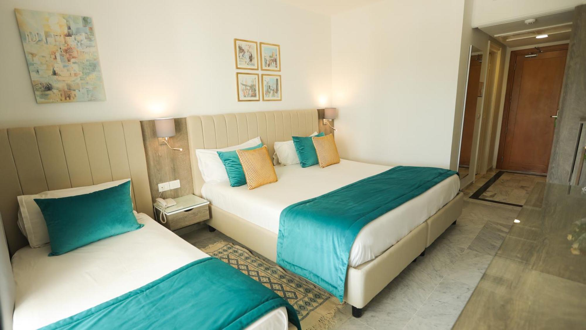 Triple Room,1605384491:JPEG
