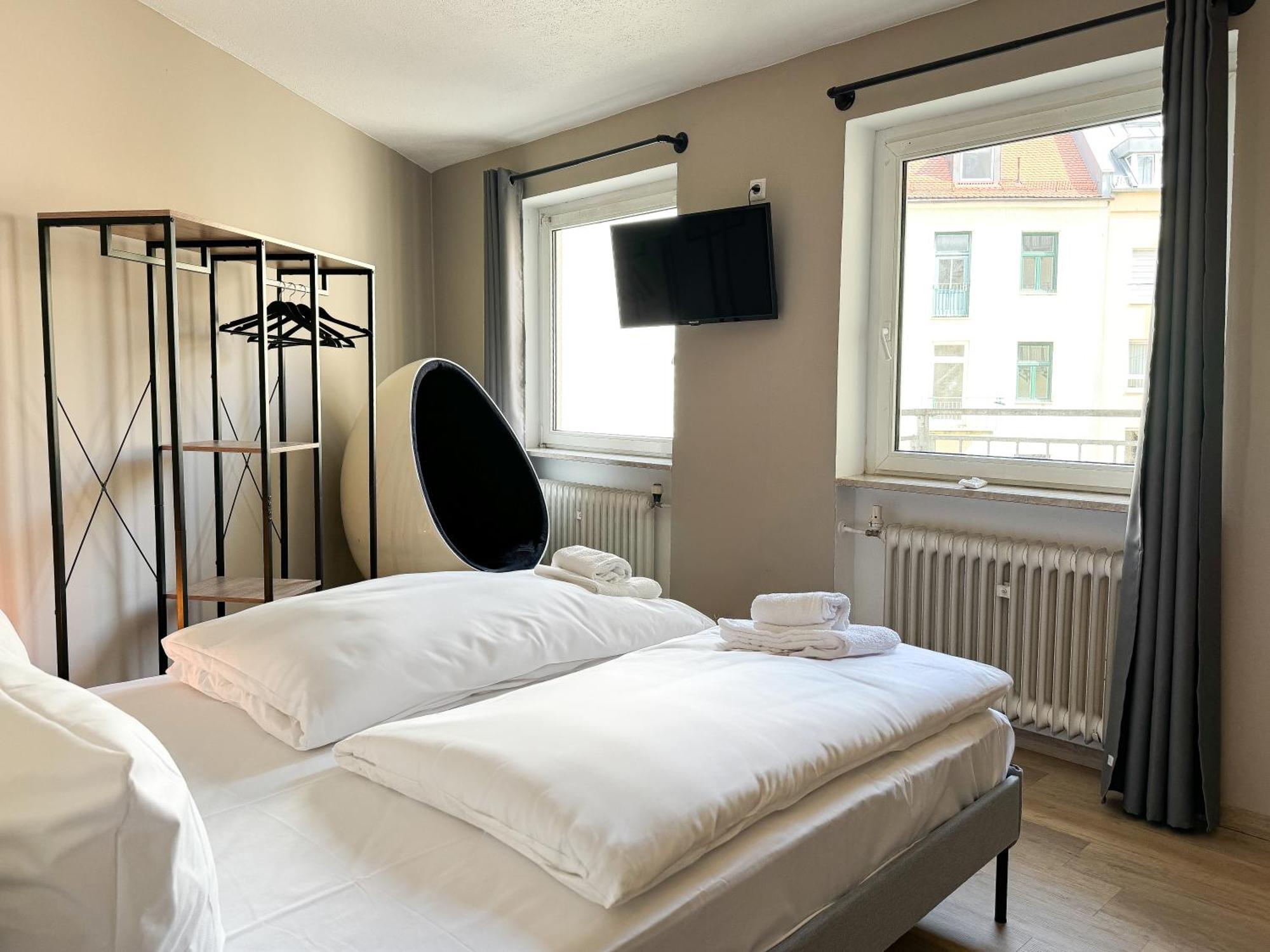 Quadruple Room,1607659758:JPEG