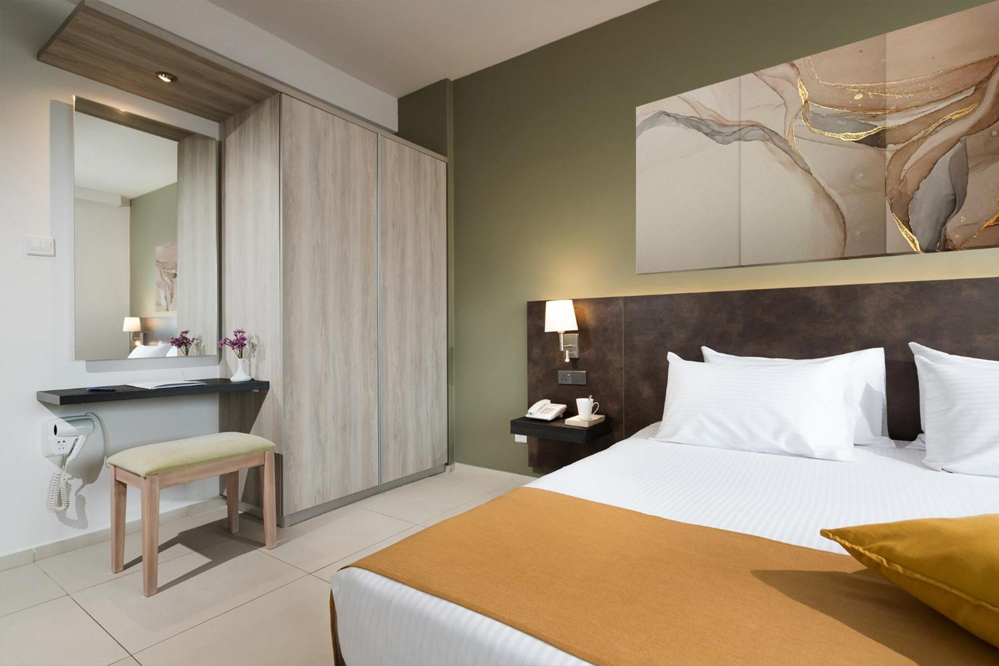 One Bedroom Suite
