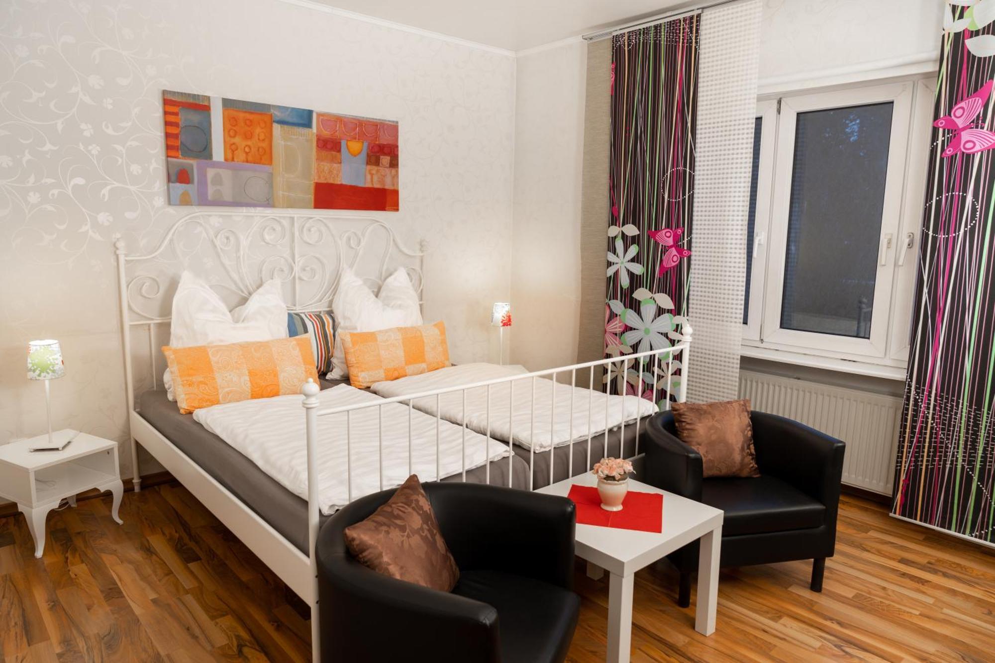 Double Room Private Bathroom