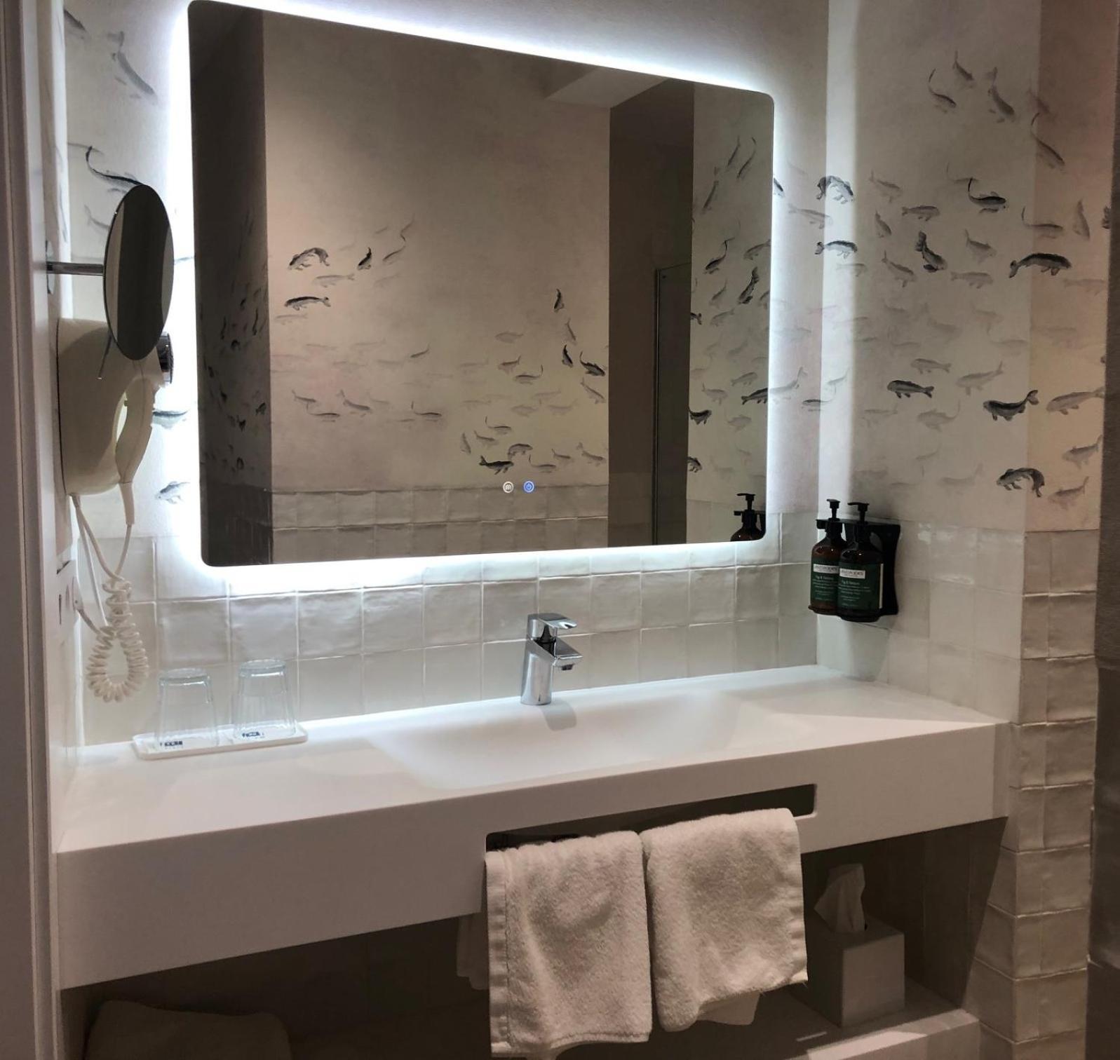 Deluxe Double or Twin Room City View