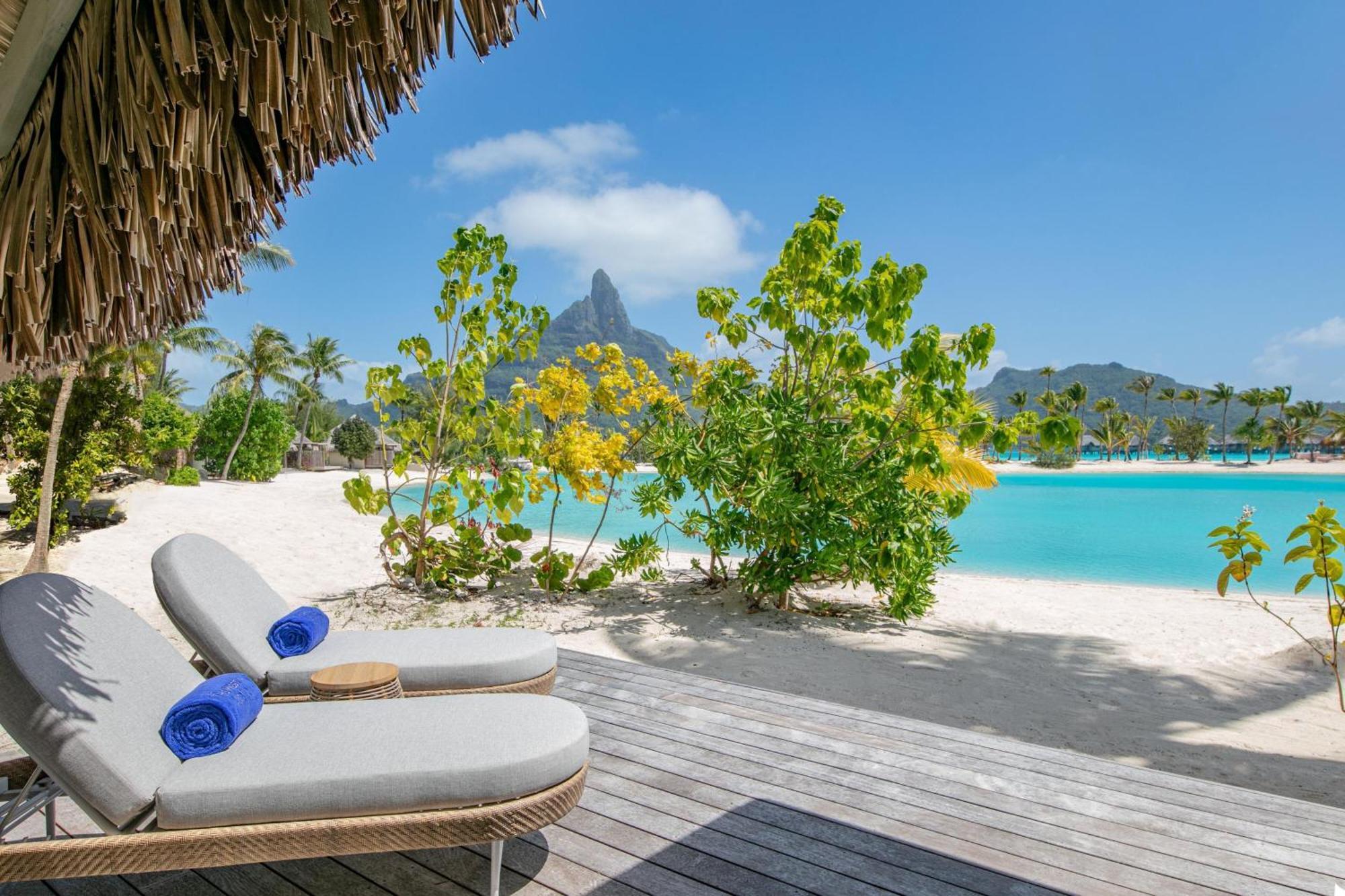 Beach Bungalow Lagoon View