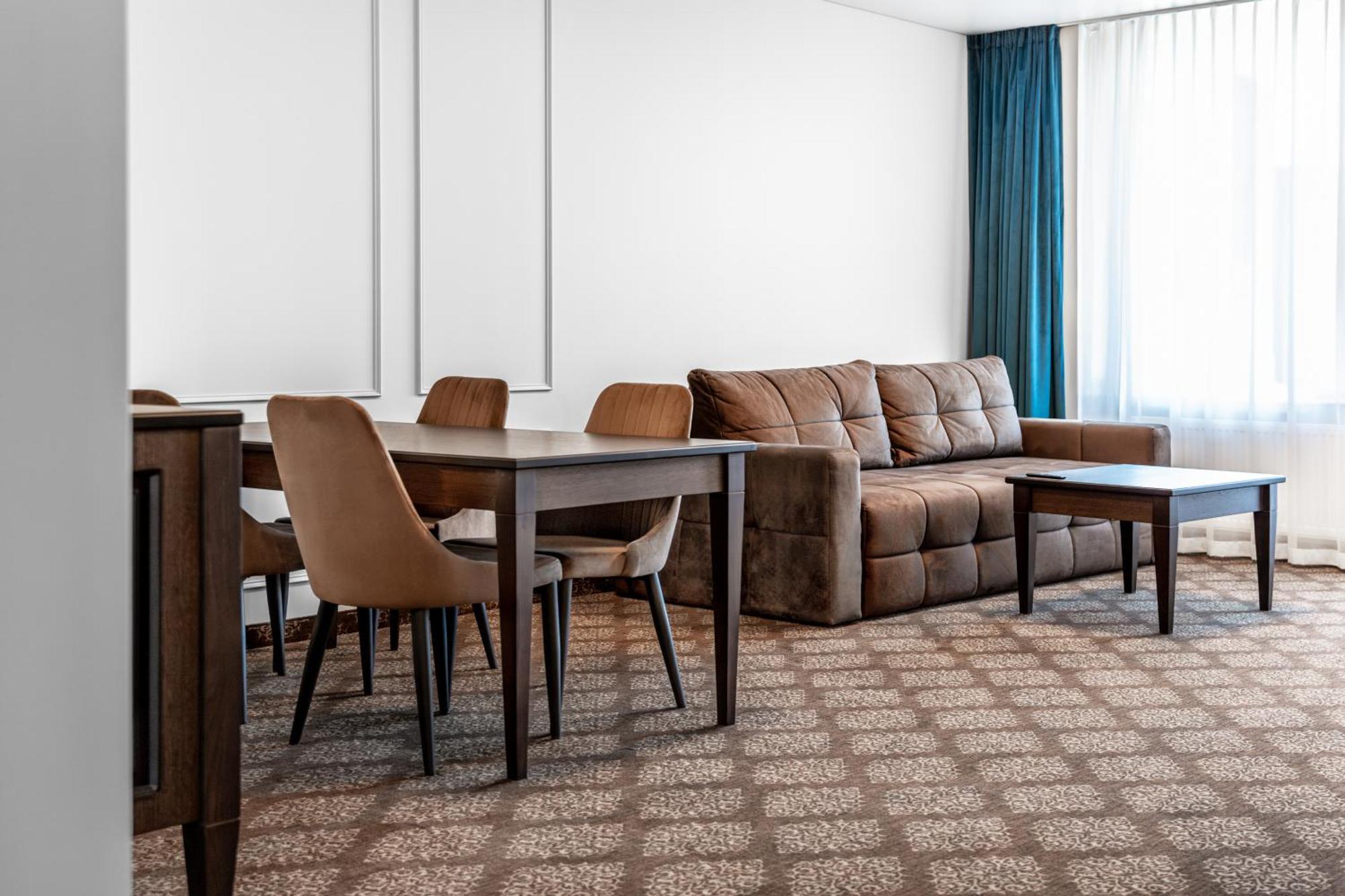 Junior Suite Balcony Limited Spa Access
