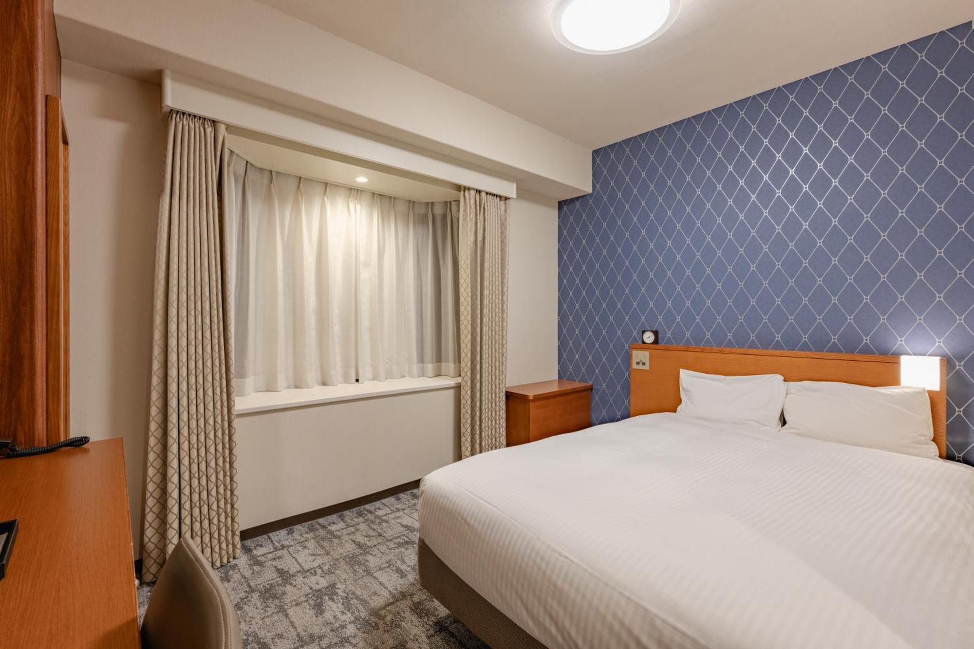 Standard Single Room No Window Non-Smoking