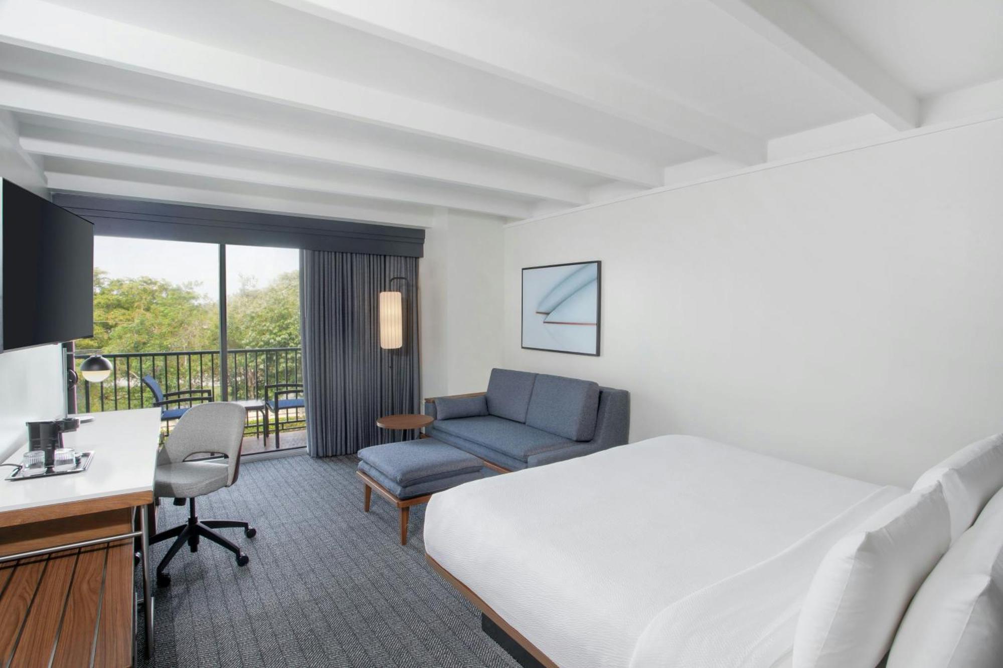 King Room Sofa Bed Balcony,1632211464:JPEG