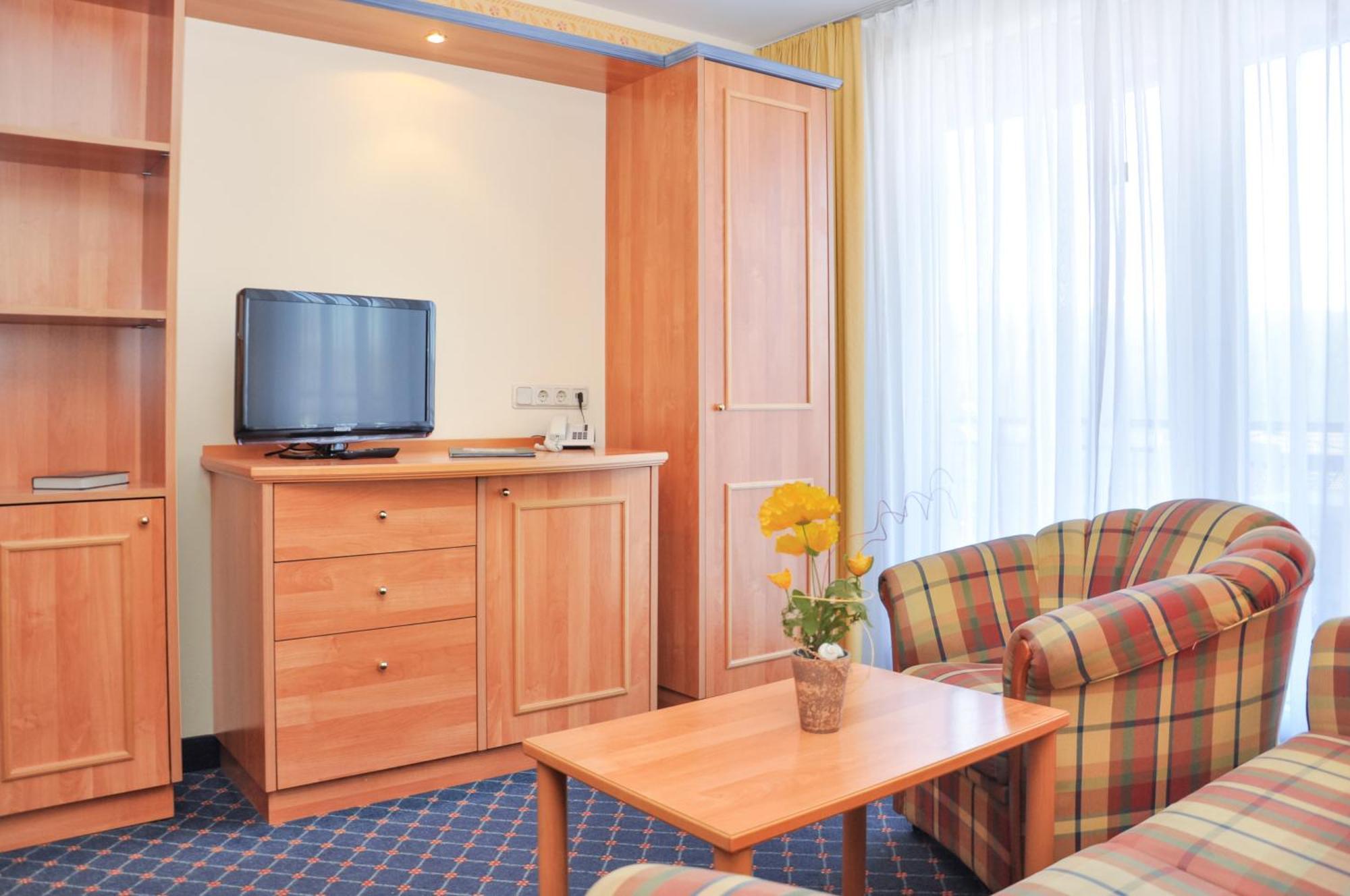 One-Bedroom Apartment,1633676635:JPEG
