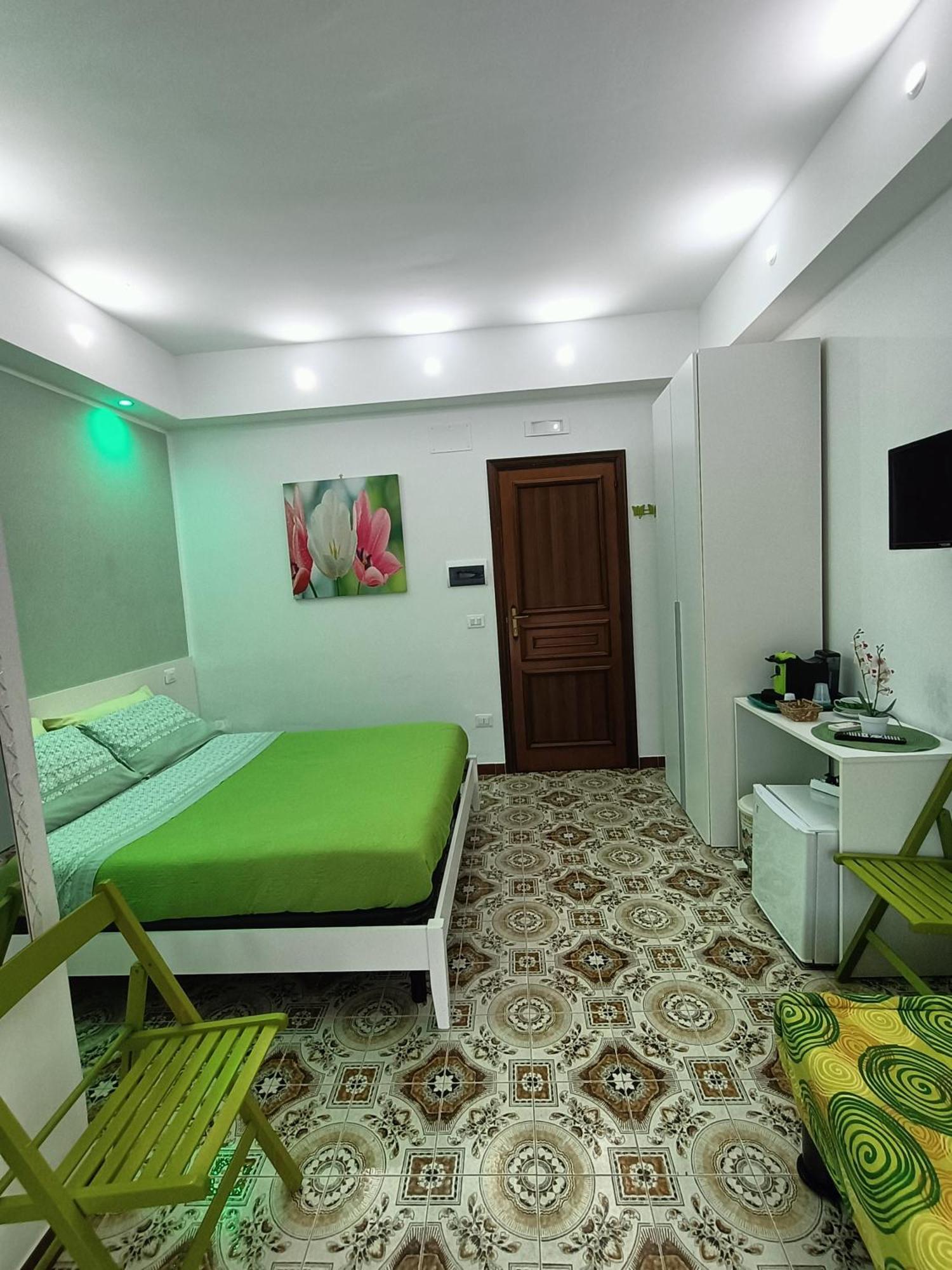 Quadruple Room Terrace