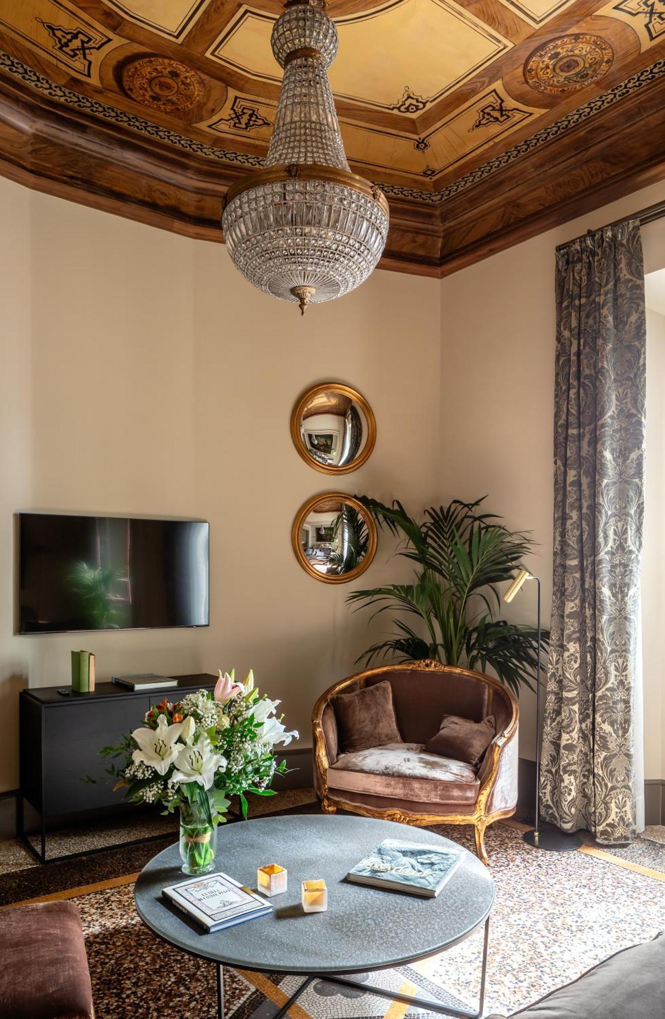 Two-Bedroom Apartment Terrace