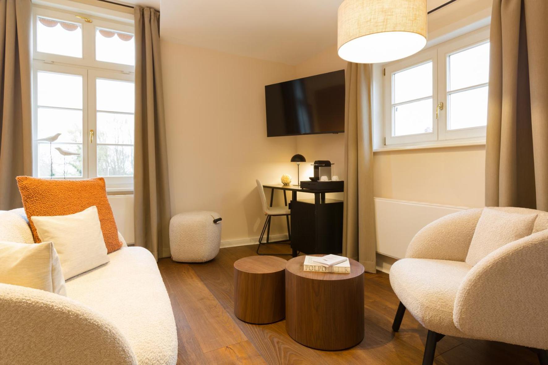 Deluxe Double Room Separate Building