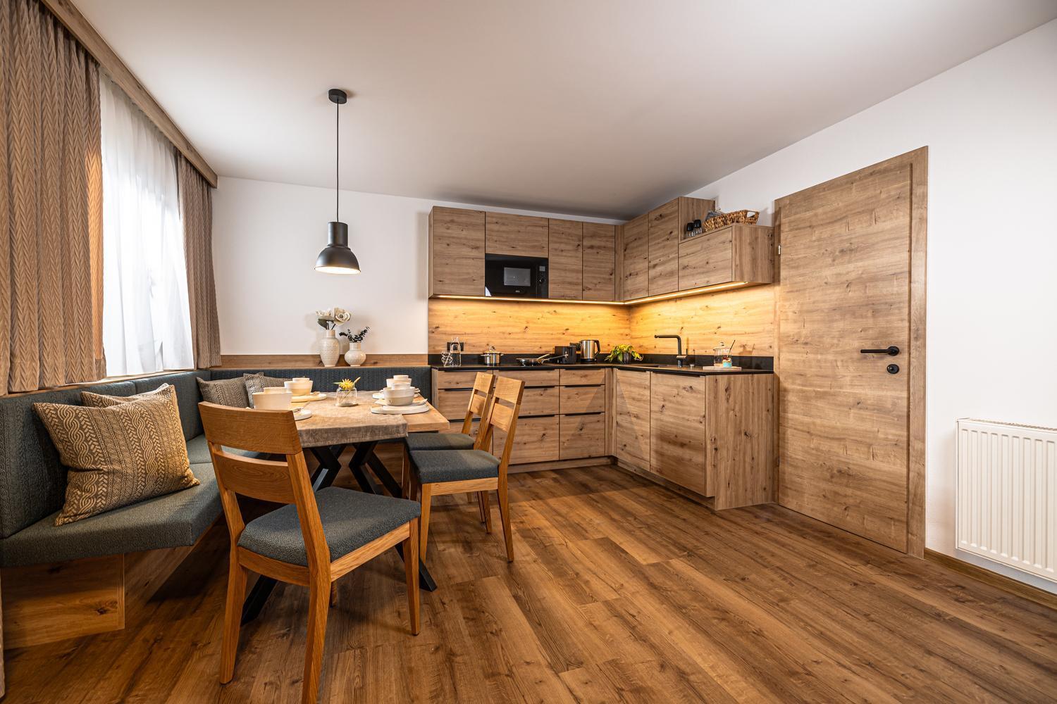 Three-Bedroom Apartment Annex,1638496024:JPEG