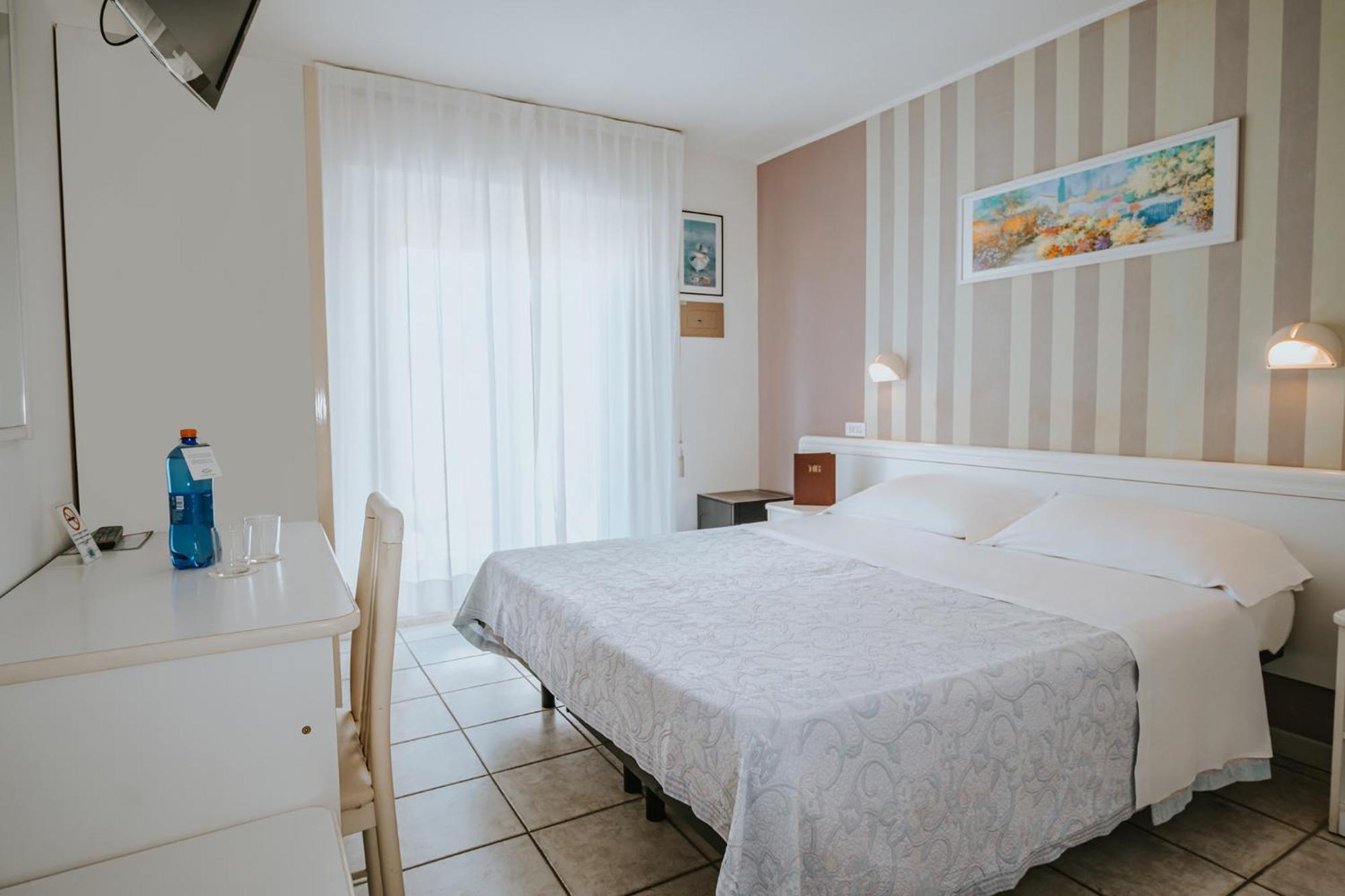 Standard Double Room,1657259516:JPEG