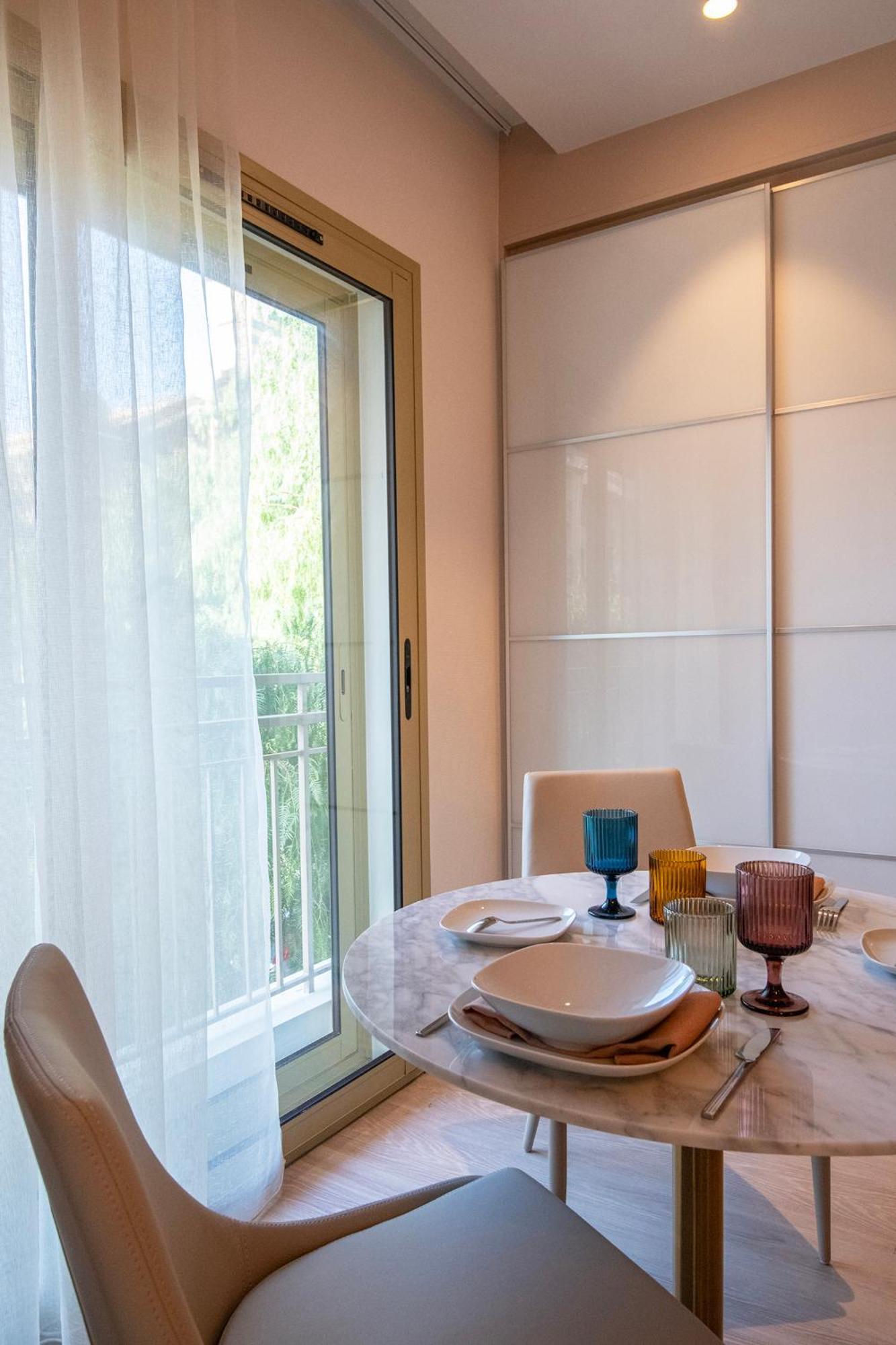 Deluxe Apartment,1639463652:JPEG