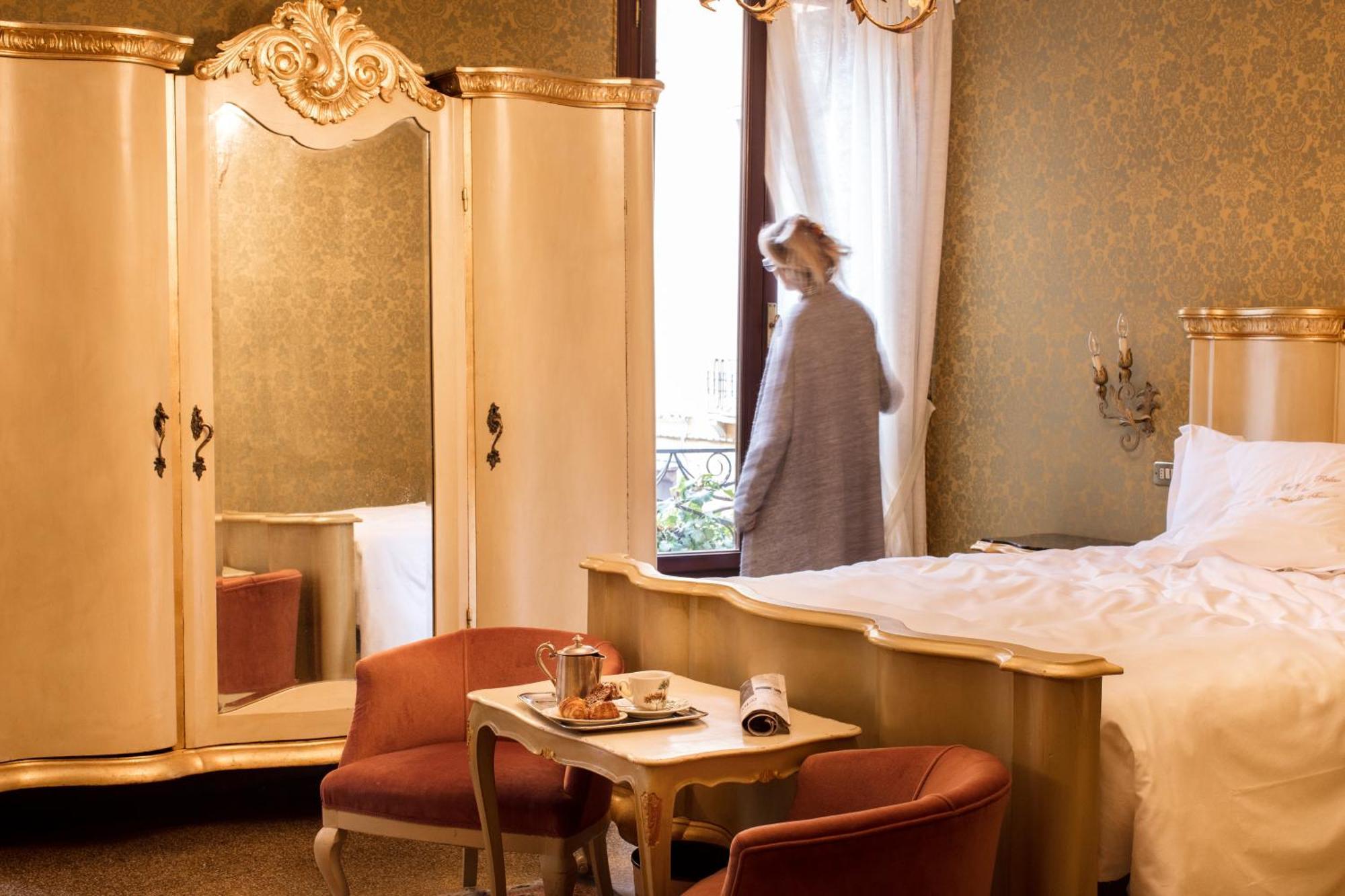 Deluxe Double or Twin Room Garden View