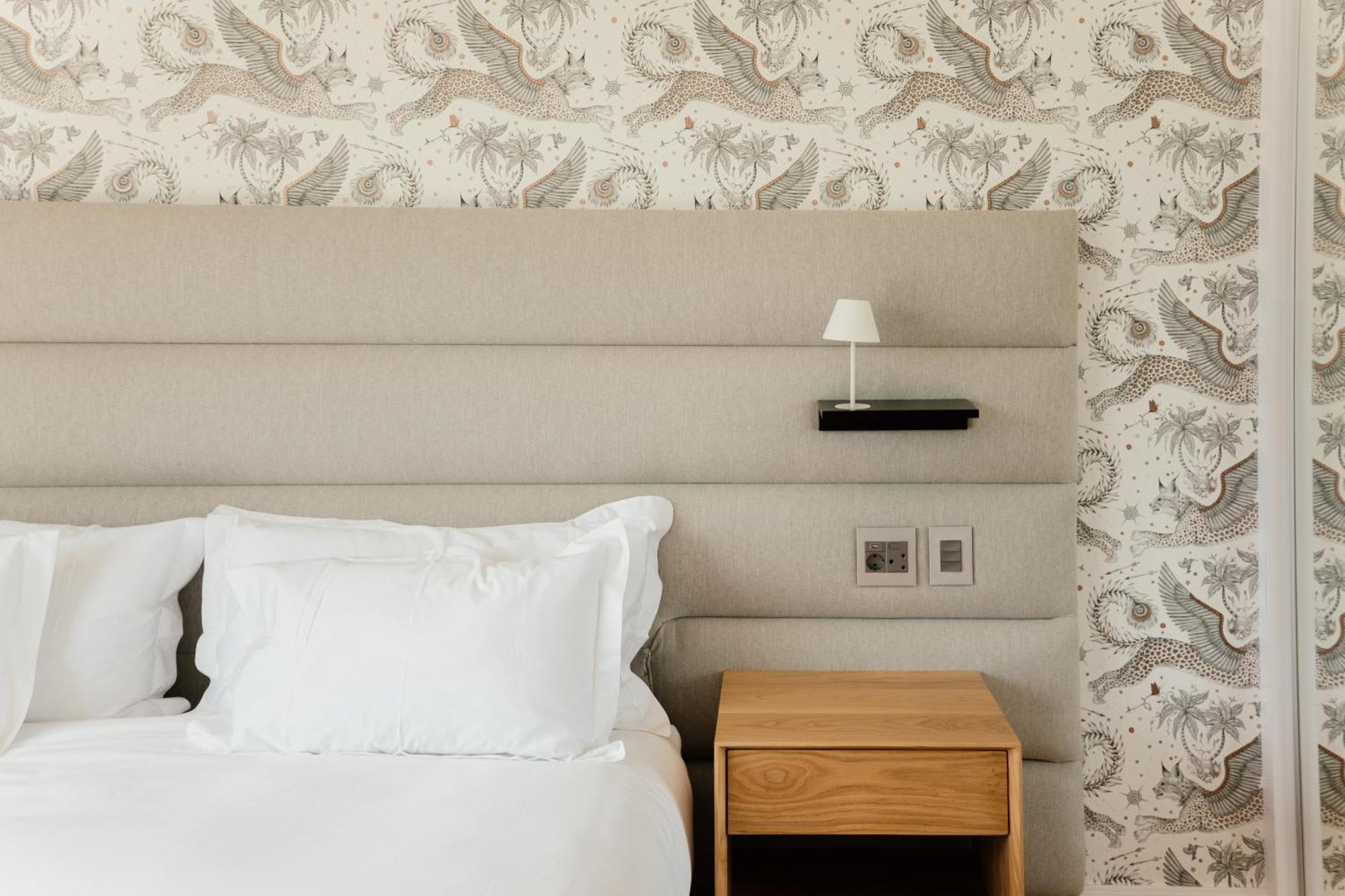Double Room Mountain View