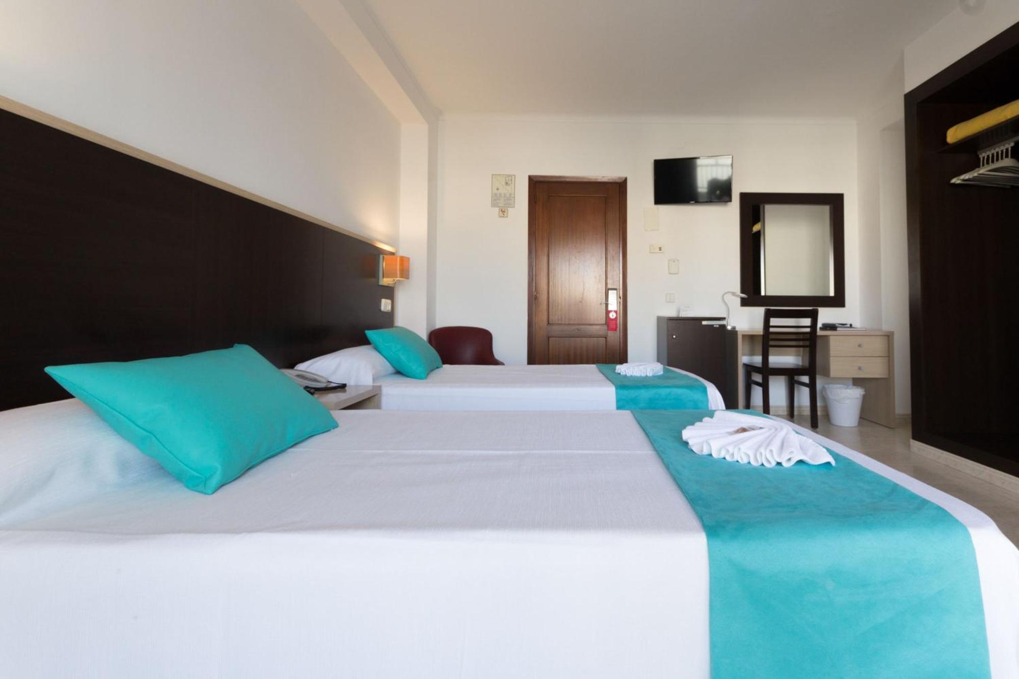 Double room & ME plus