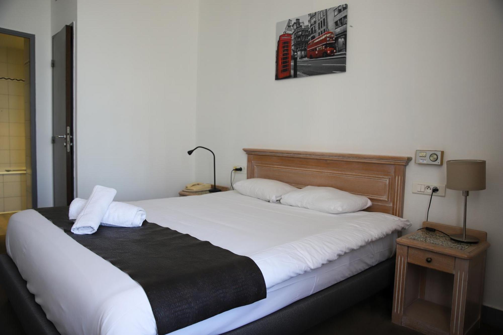Double Room,1643765402:JPEG