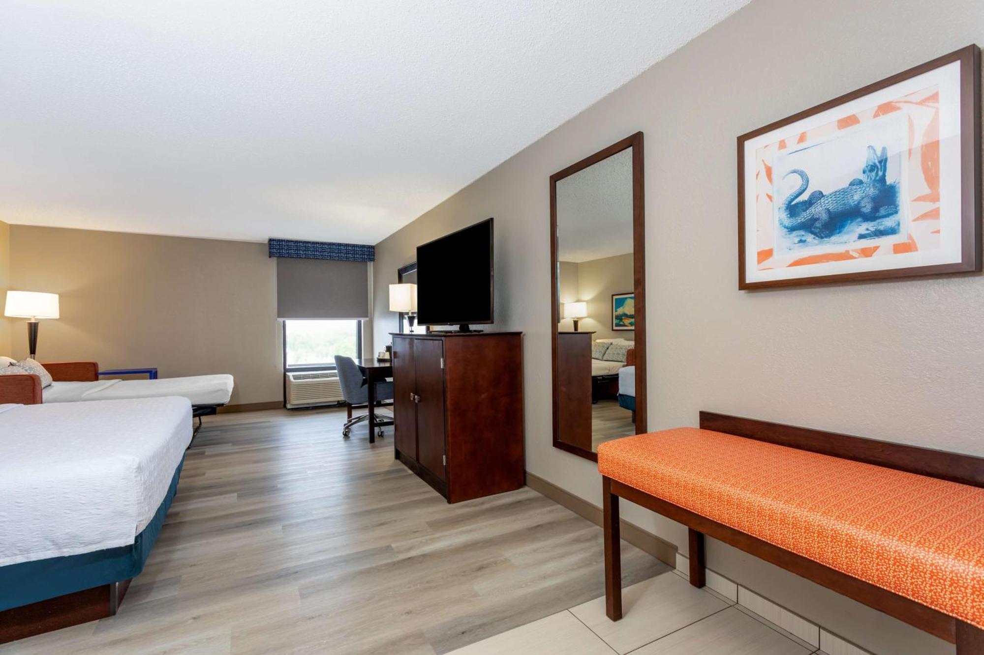 King Room King Bed Non-Smoking