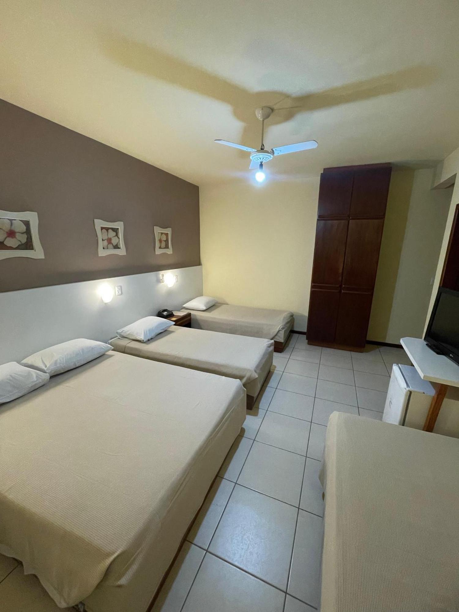 Family Room,1644415422:JPEG