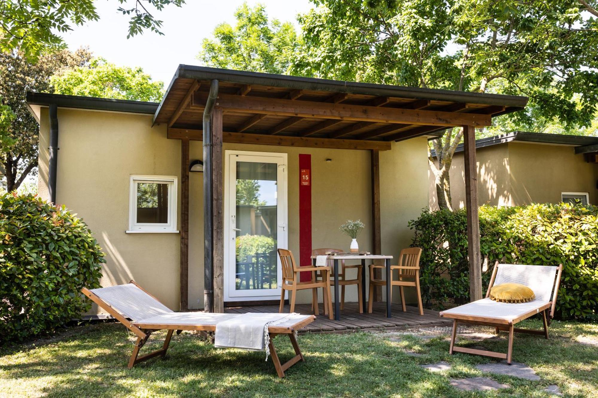 One-Bedroom Mobile Home,1645678293:JPEG