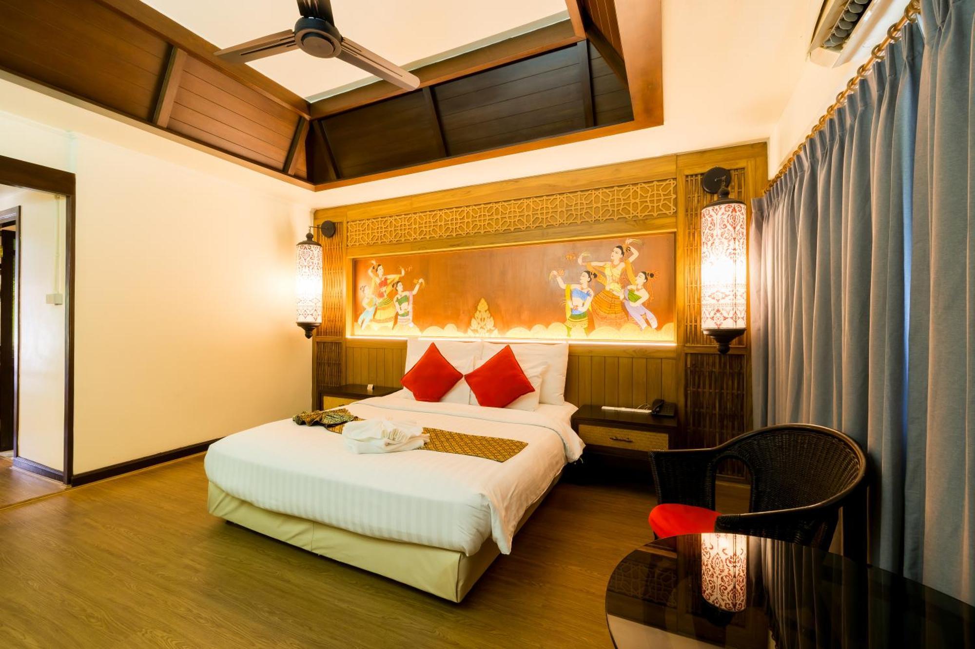 Grand Lanna King Room