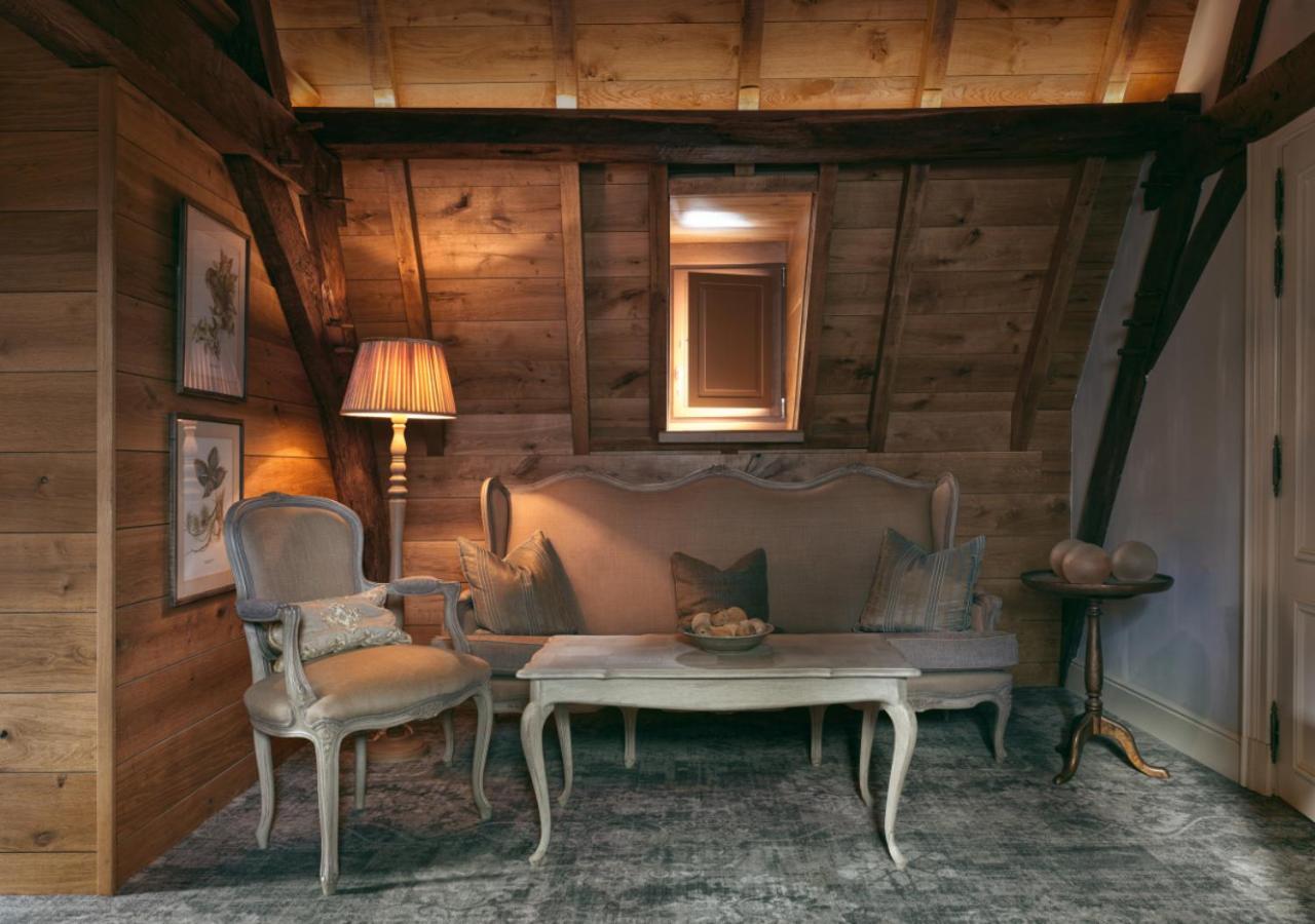 Luxury Room