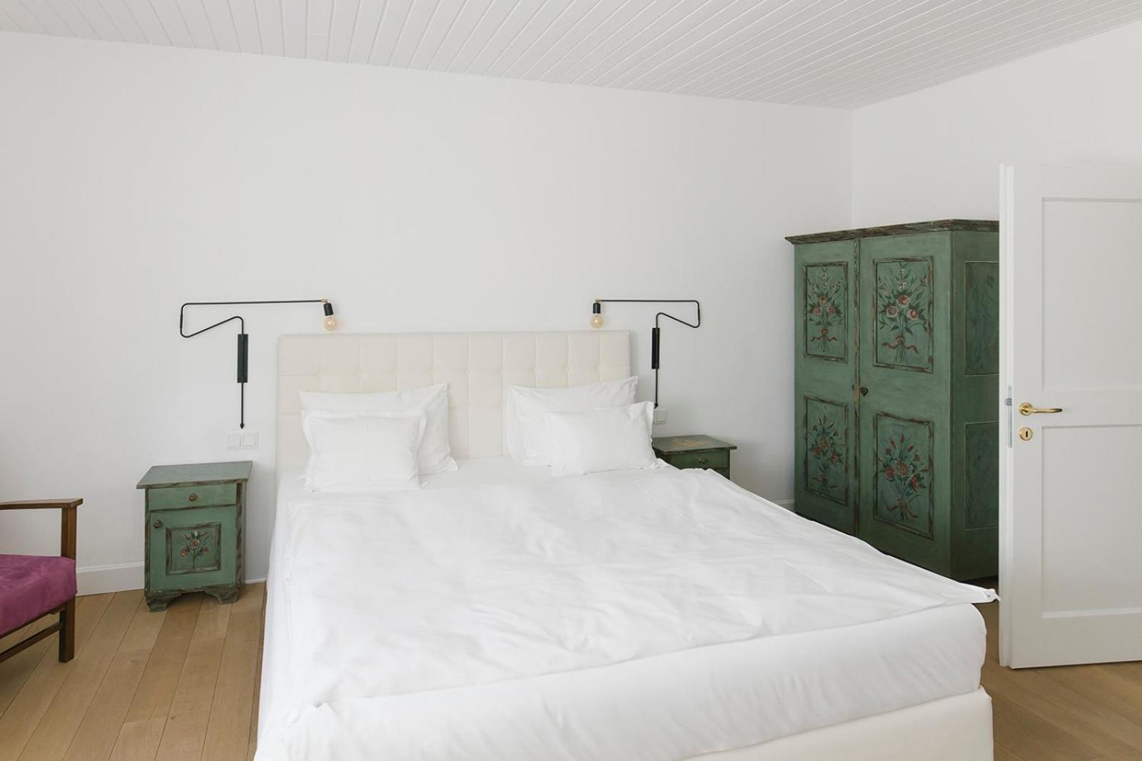 Deluxe Double Room,1653531824:JPEG