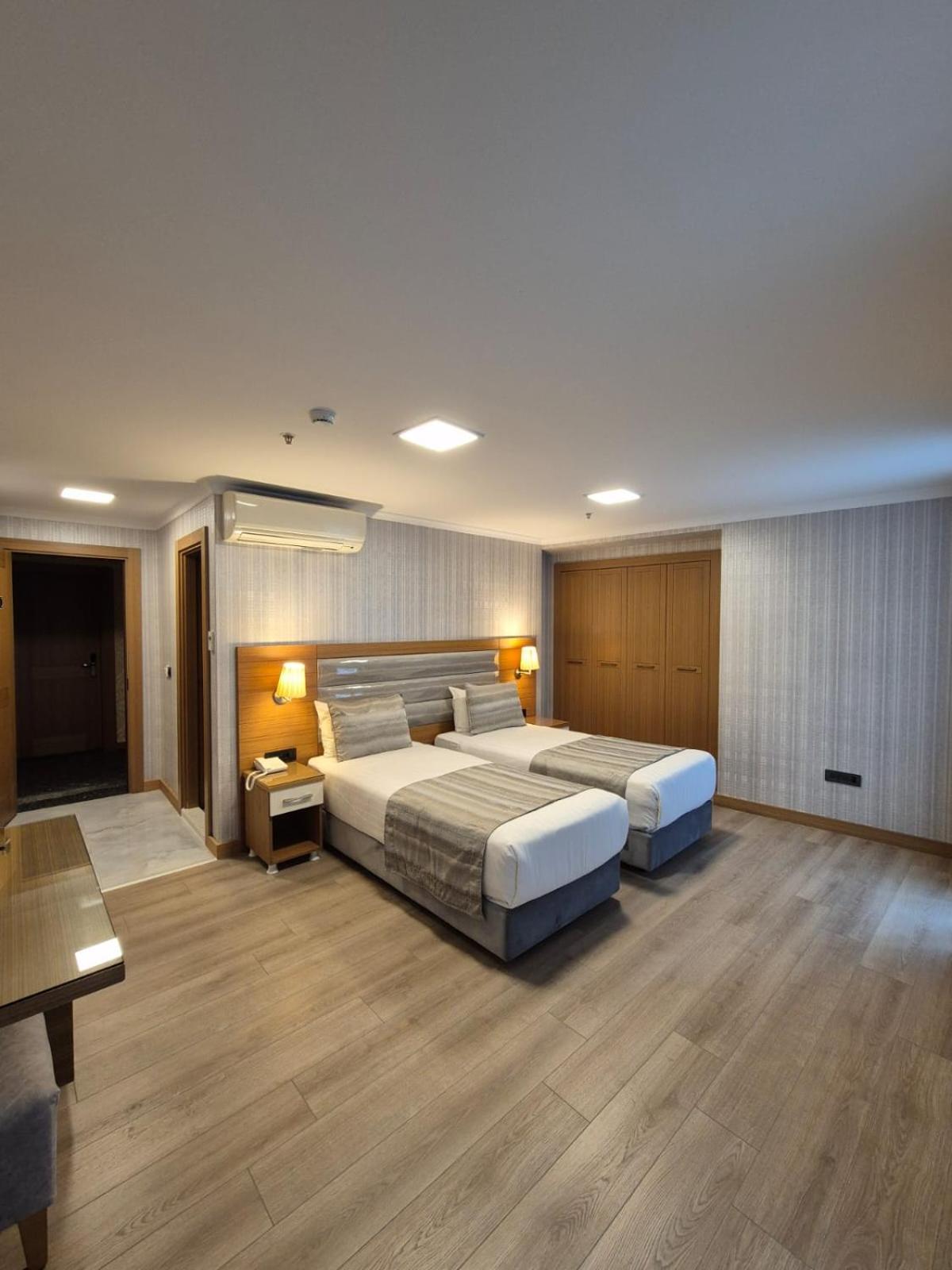 Superior Twin Room,1656188268:JPEG