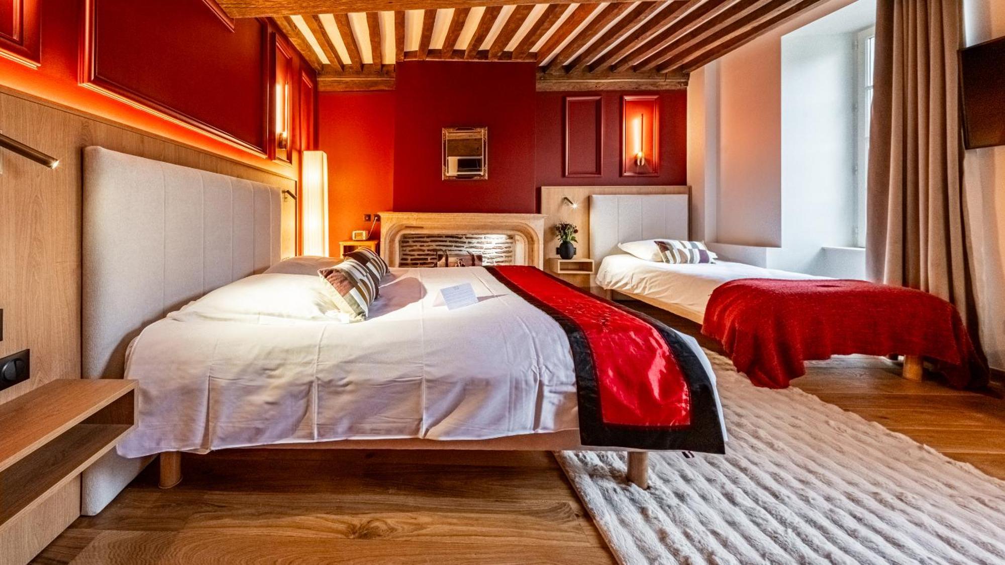 Triple Room,1658756252:JPEG