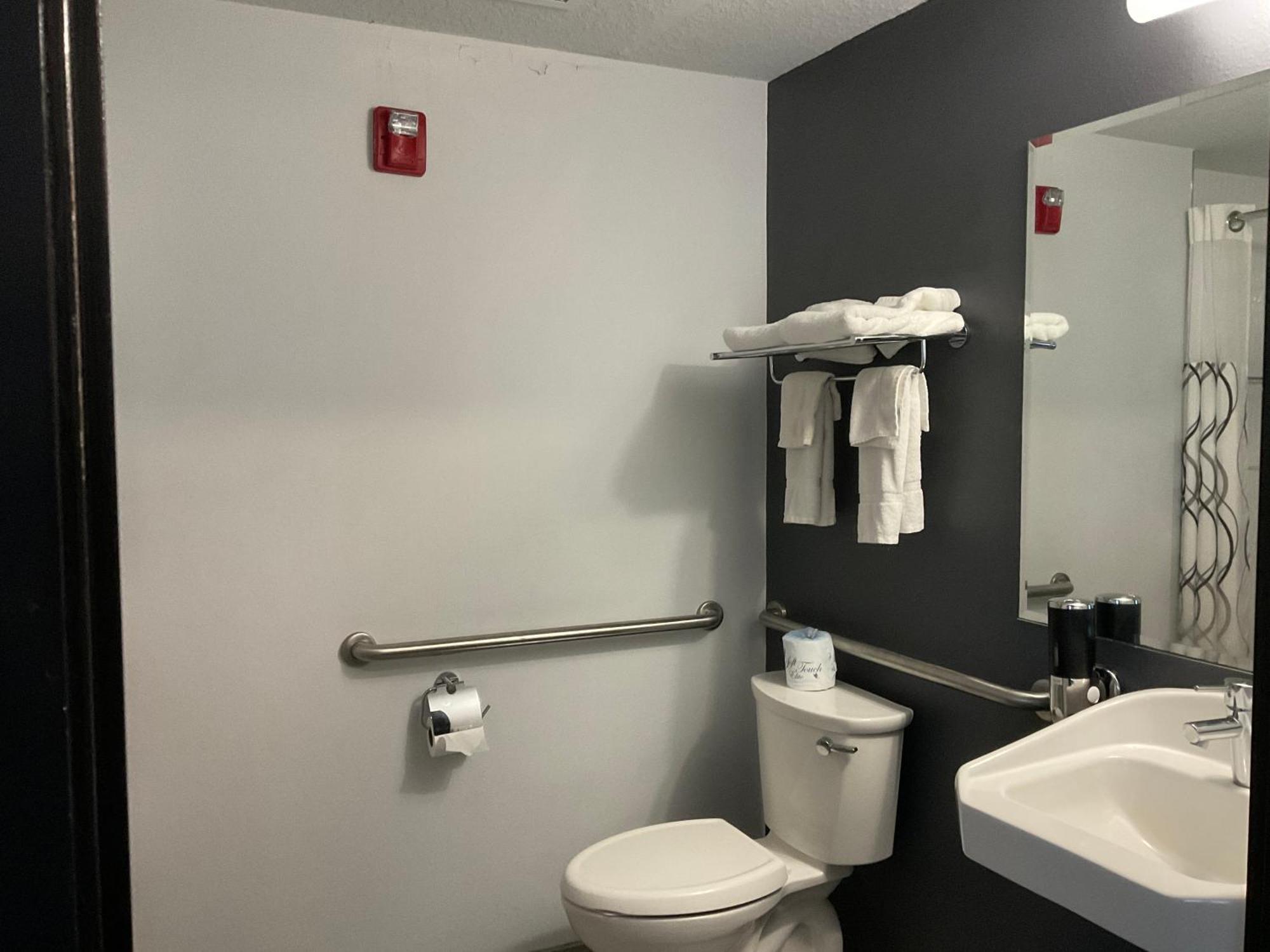 Single Room - Disability Access,1658795735:JPEG