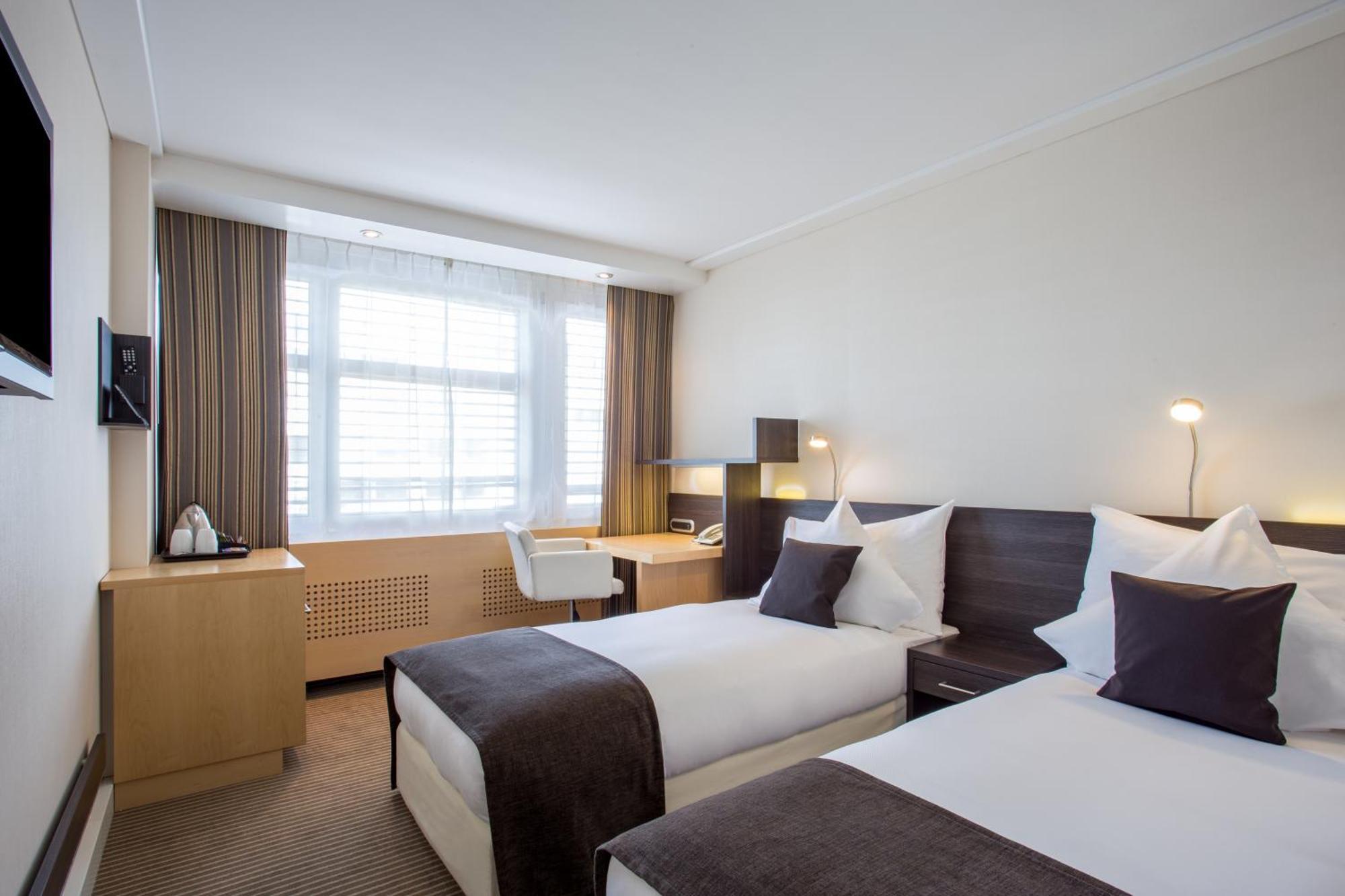 Standard Room,1770843957:JPEG